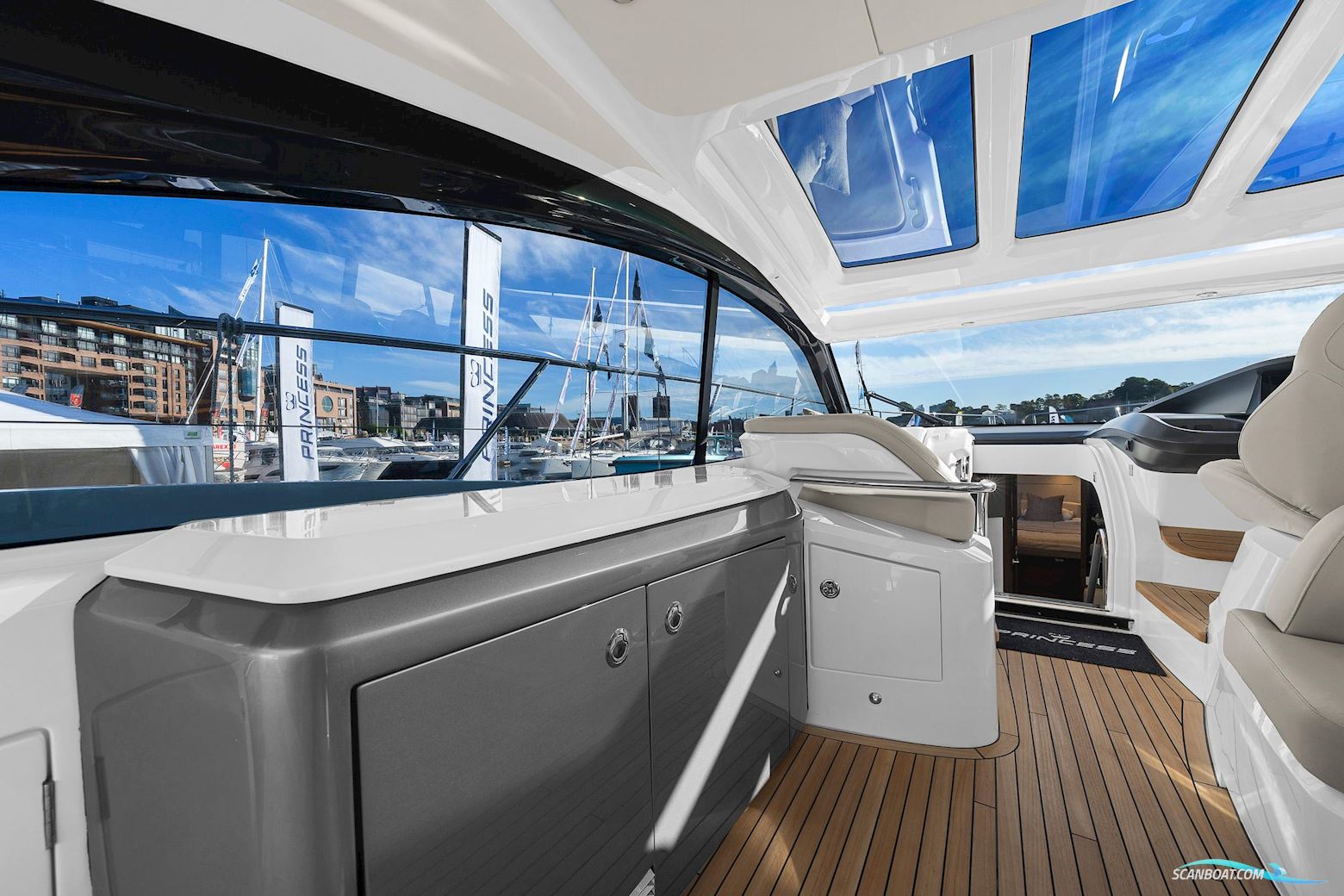 Princess V50 Open