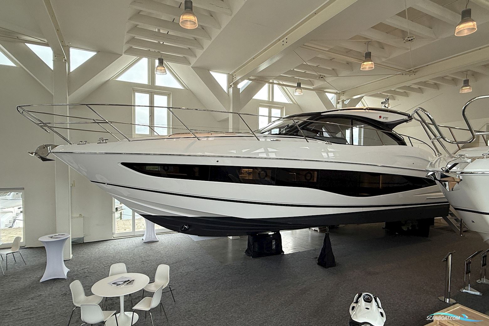 PRINCESS V50 Open