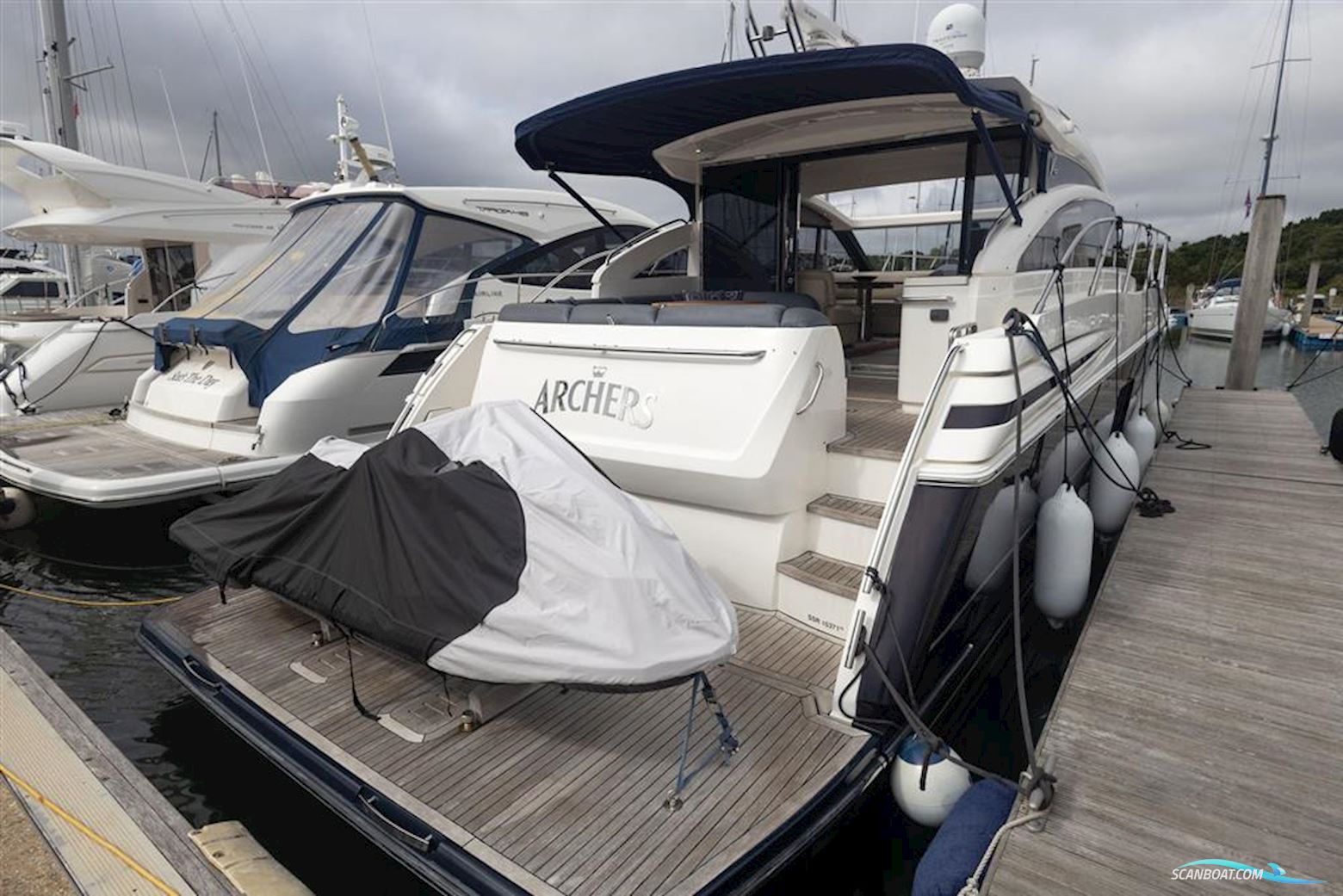 Princess V52 Motorboat 2012, with 2 x Caterpillar C12 engine, United Kingdom