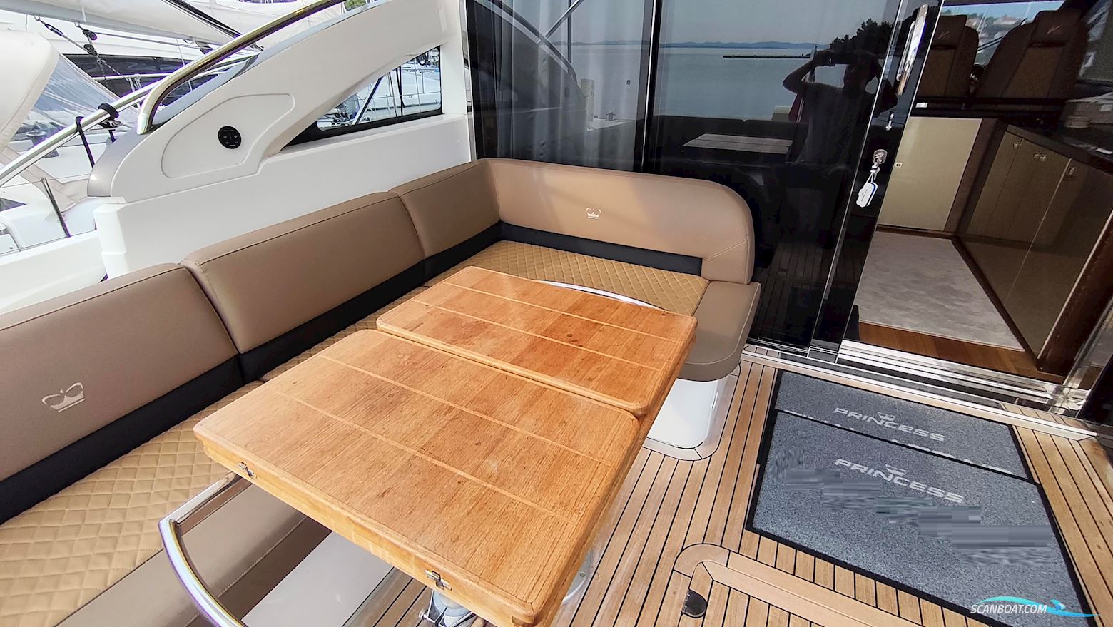 Princess V52