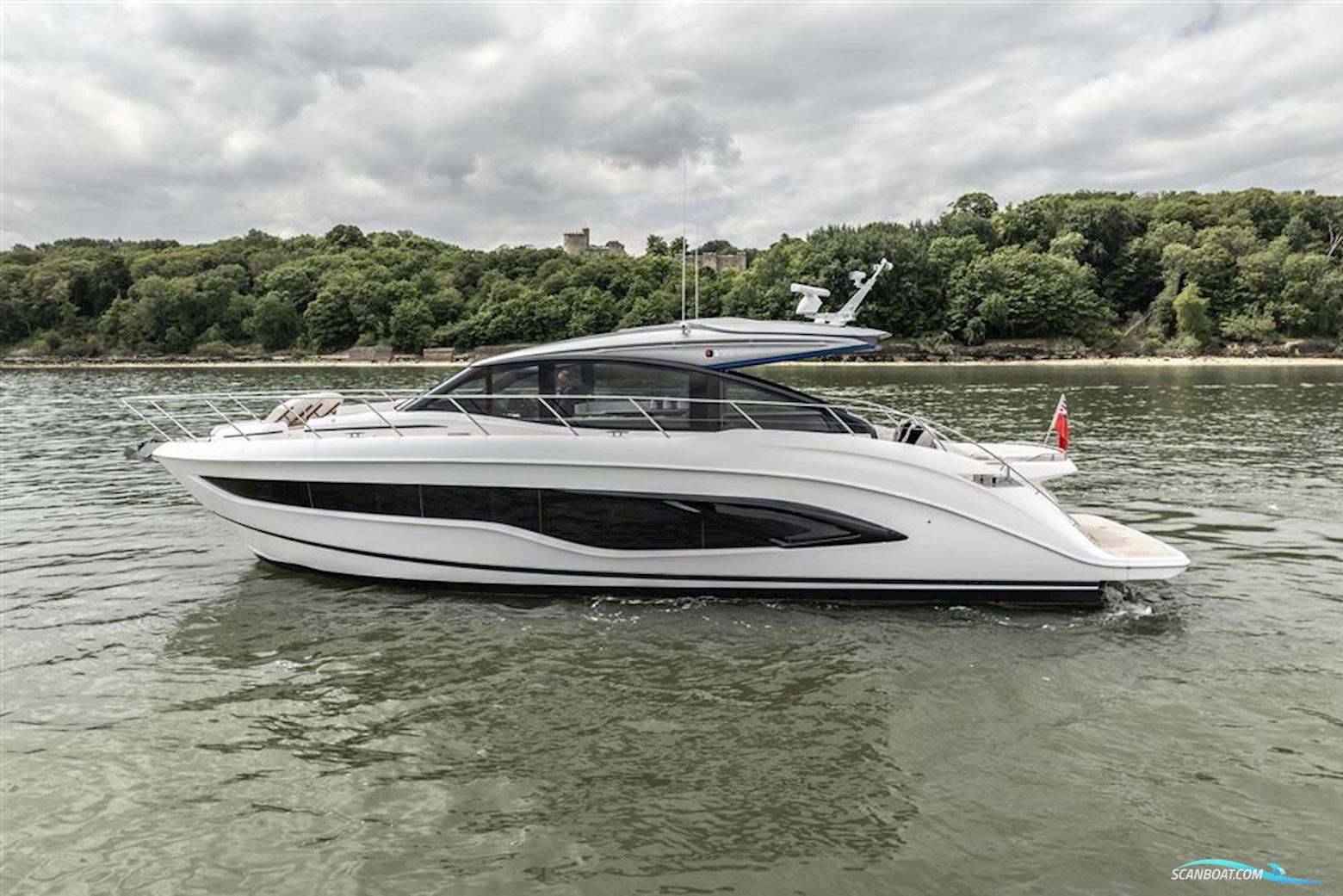Princess V55 Motorboat 2021, with 2 x Volvo D13 1000 engine, United Kingdom