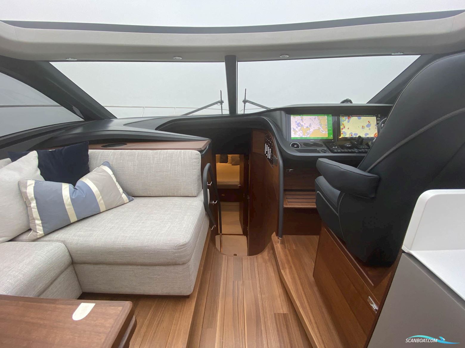 Princess V55