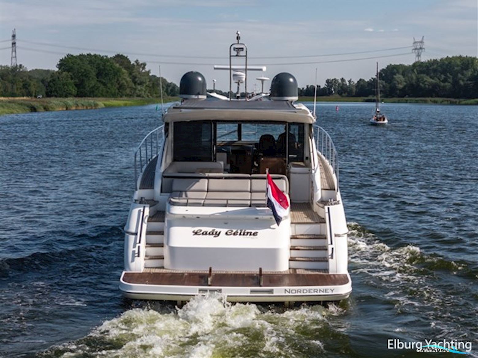 Princess V62