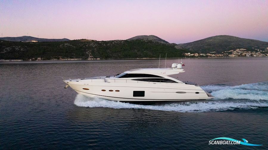 Princess V72 Motorboat 2012, with Caterpillar engine, Denmark