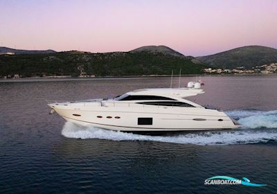 Princess V72 Motorboat 2012, with Caterpillar engine, Denmark