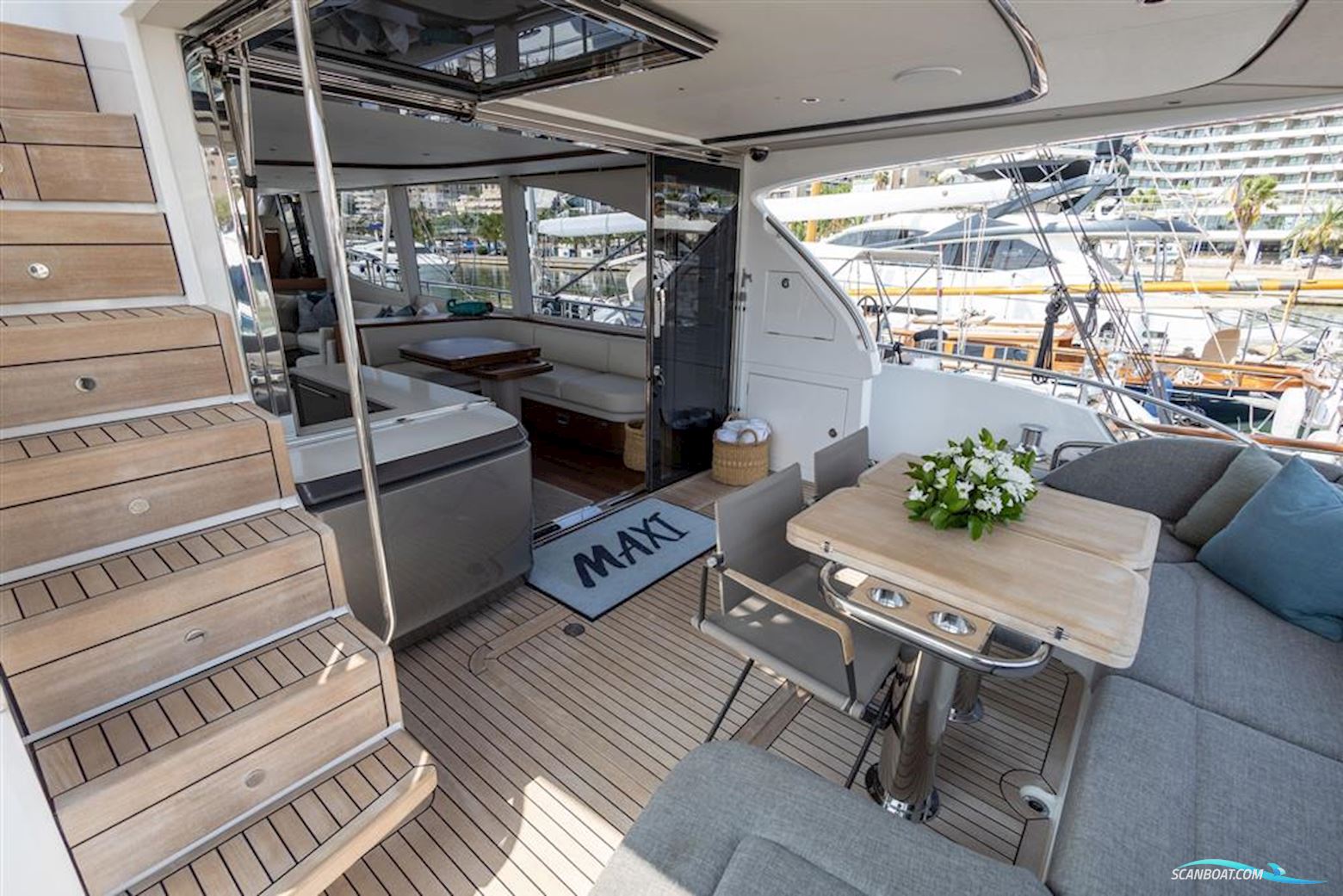 Princess Y72 Motor Yacht