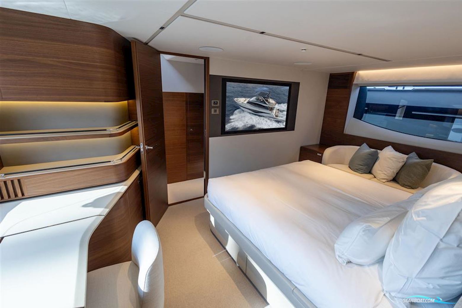 Princess Y72 Motor Yacht