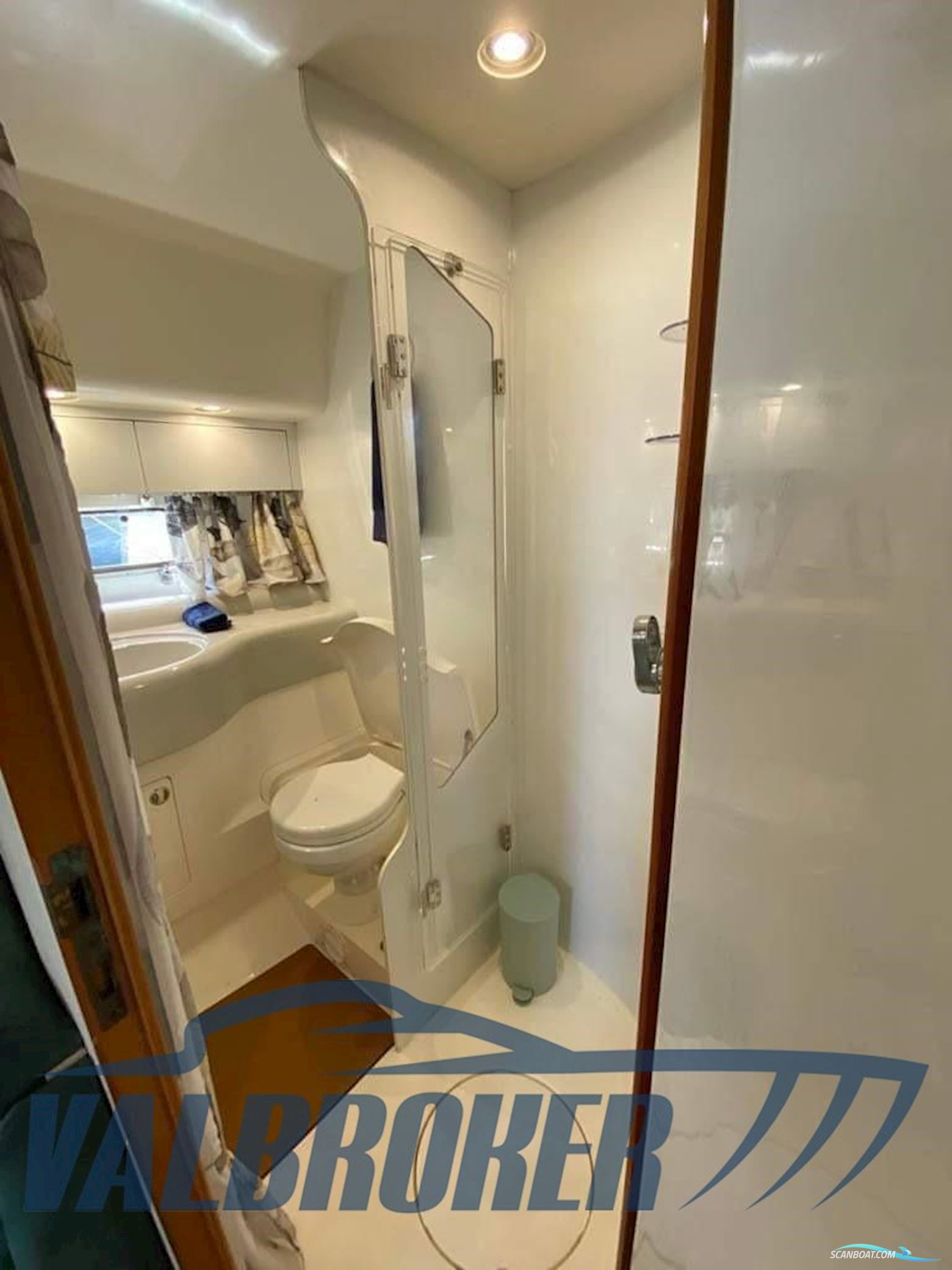 Princess Yachts 470 Fly