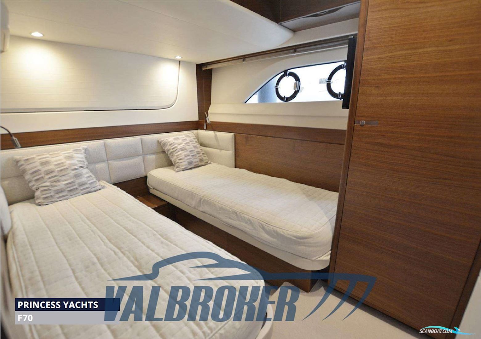Princess Yachts F70