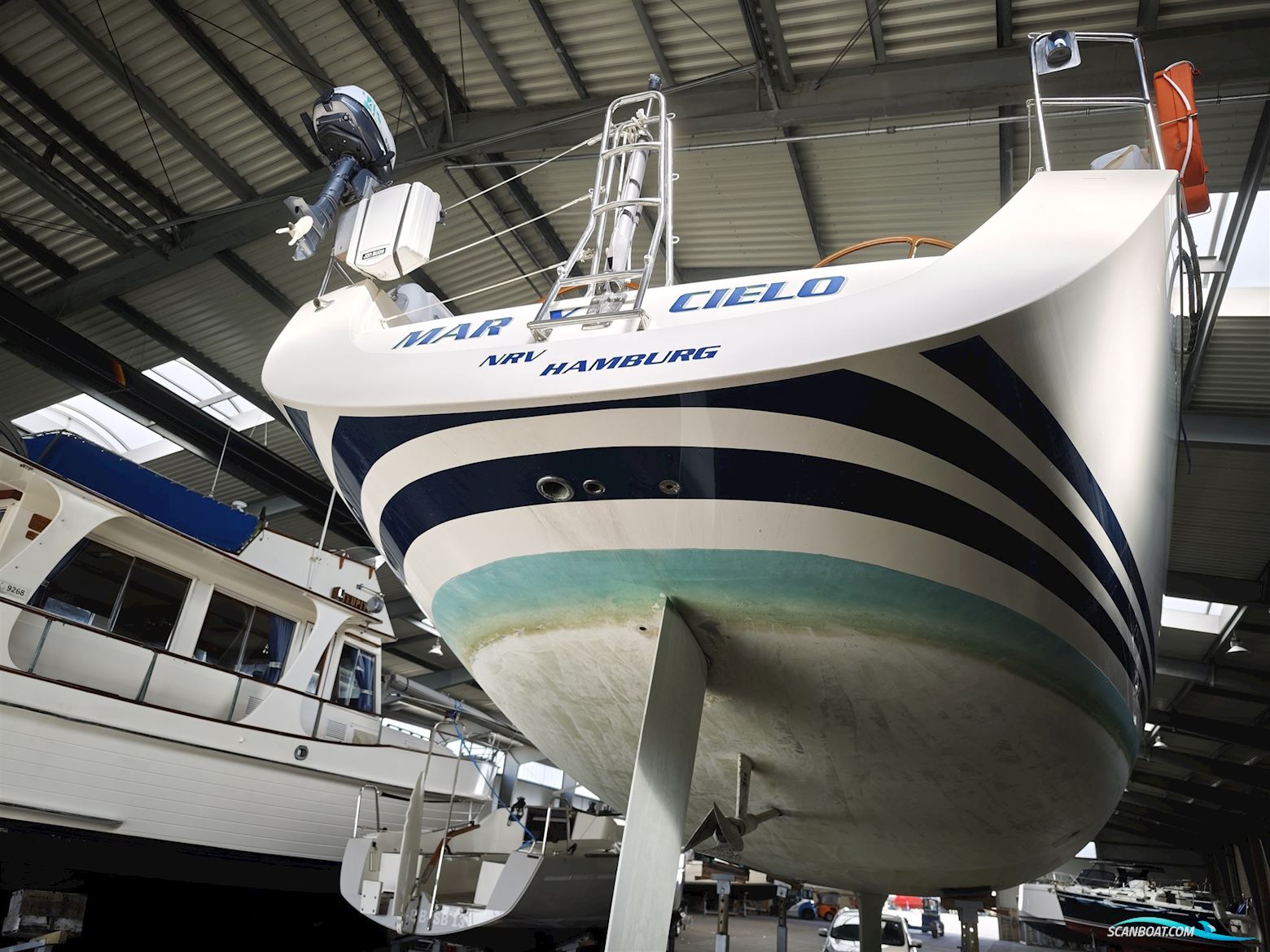 Princess Yachts Princess 420 Fly