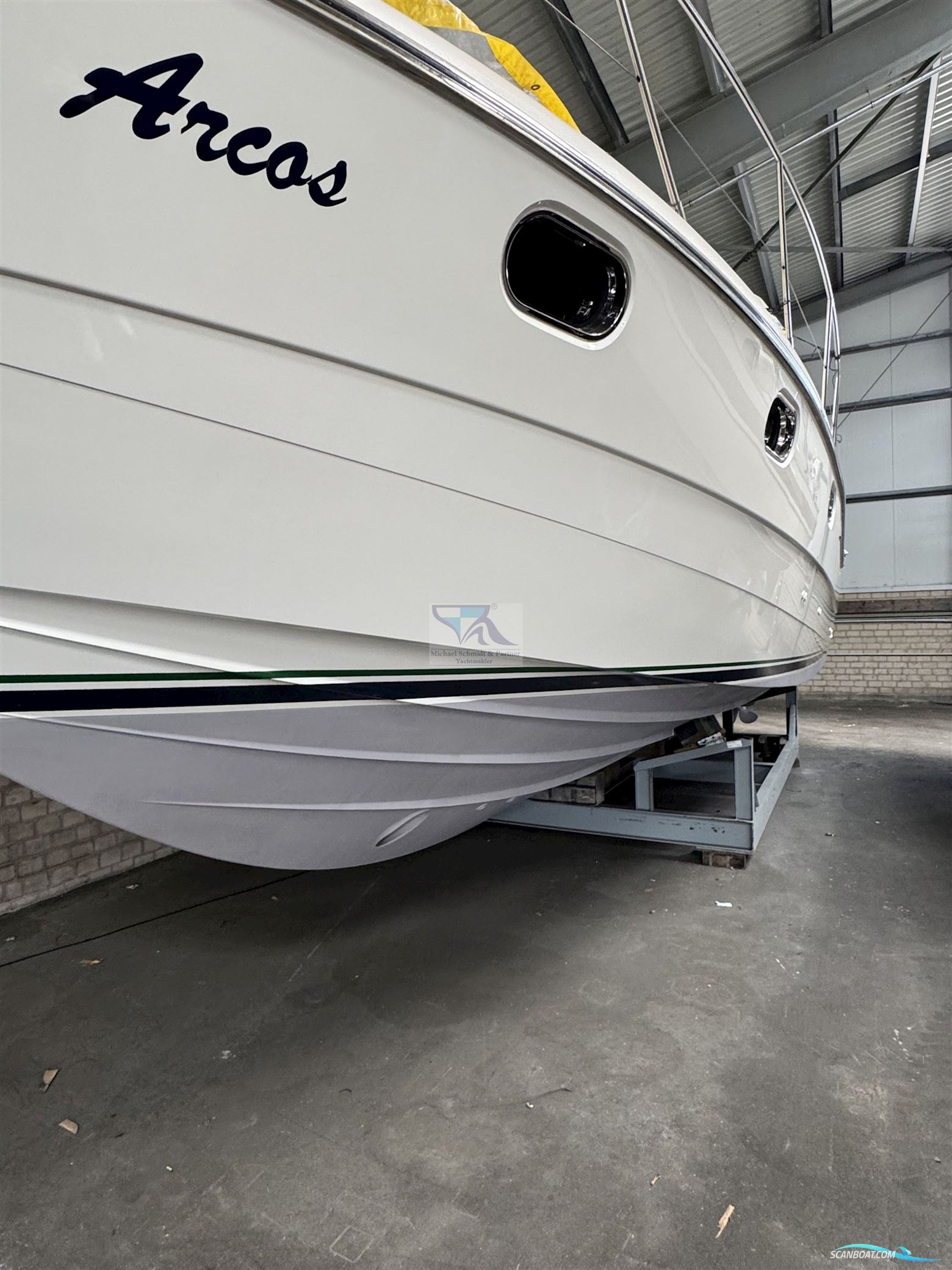 Princess Yachts Princess 420 Fly