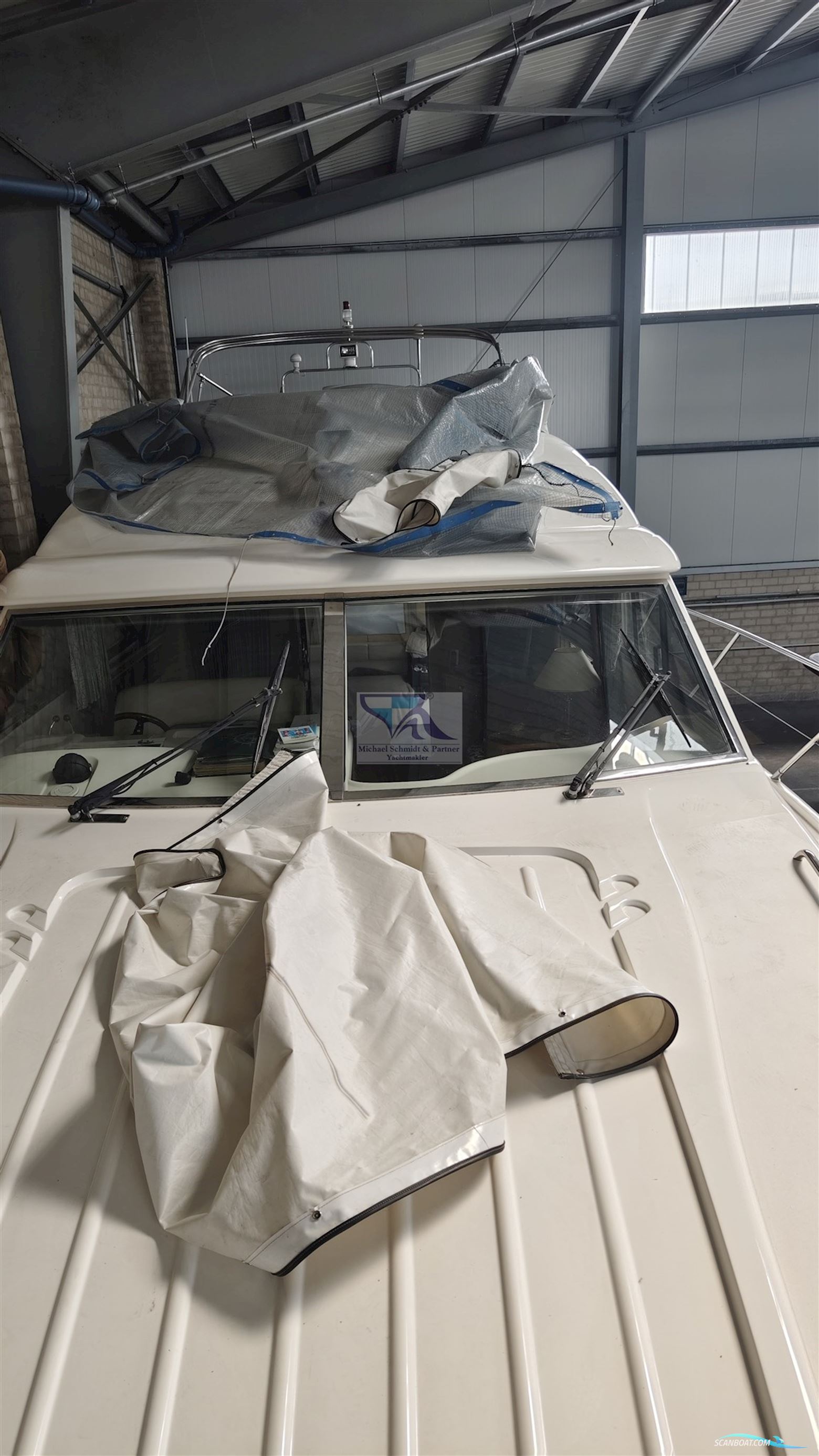 Princess Yachts Princess 420 Fly