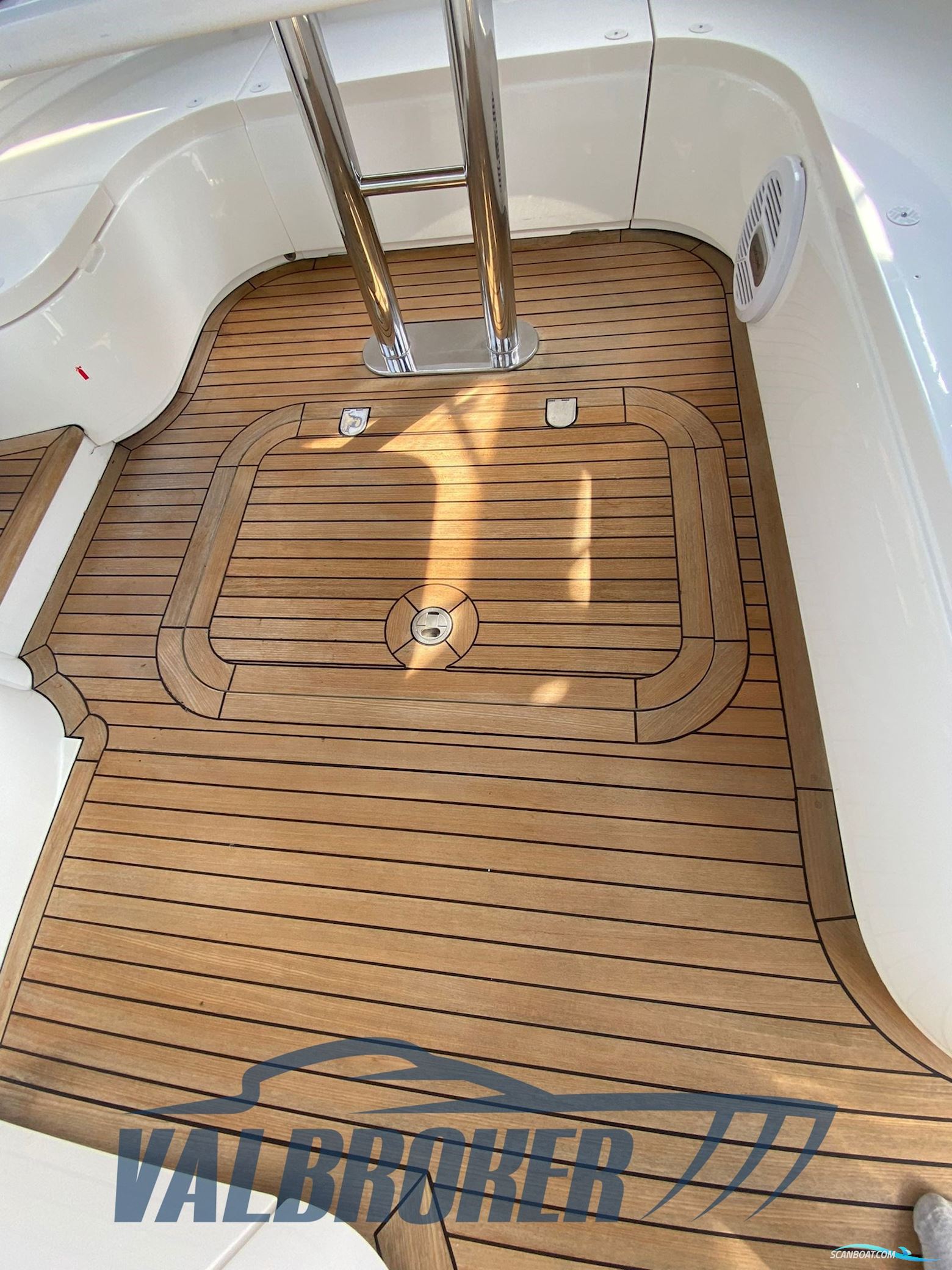 Princess Yachts V50