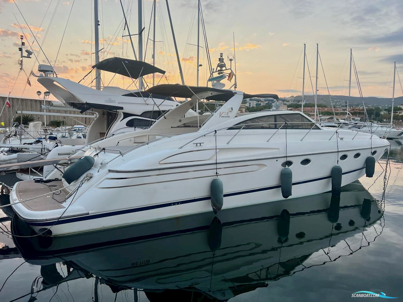 Princess Yachts V55 Motorboat 1997, with VOLVO PENTA TAMD 122 edc engine, Spain