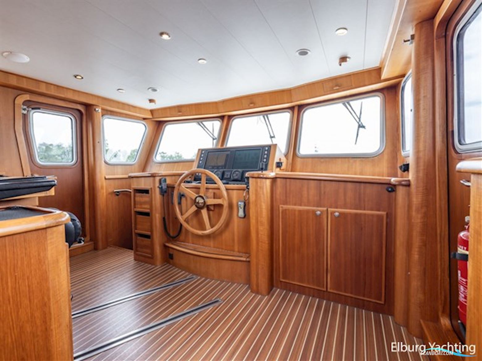 Privateer Trawler 50 - France Proof - Stabilizers 