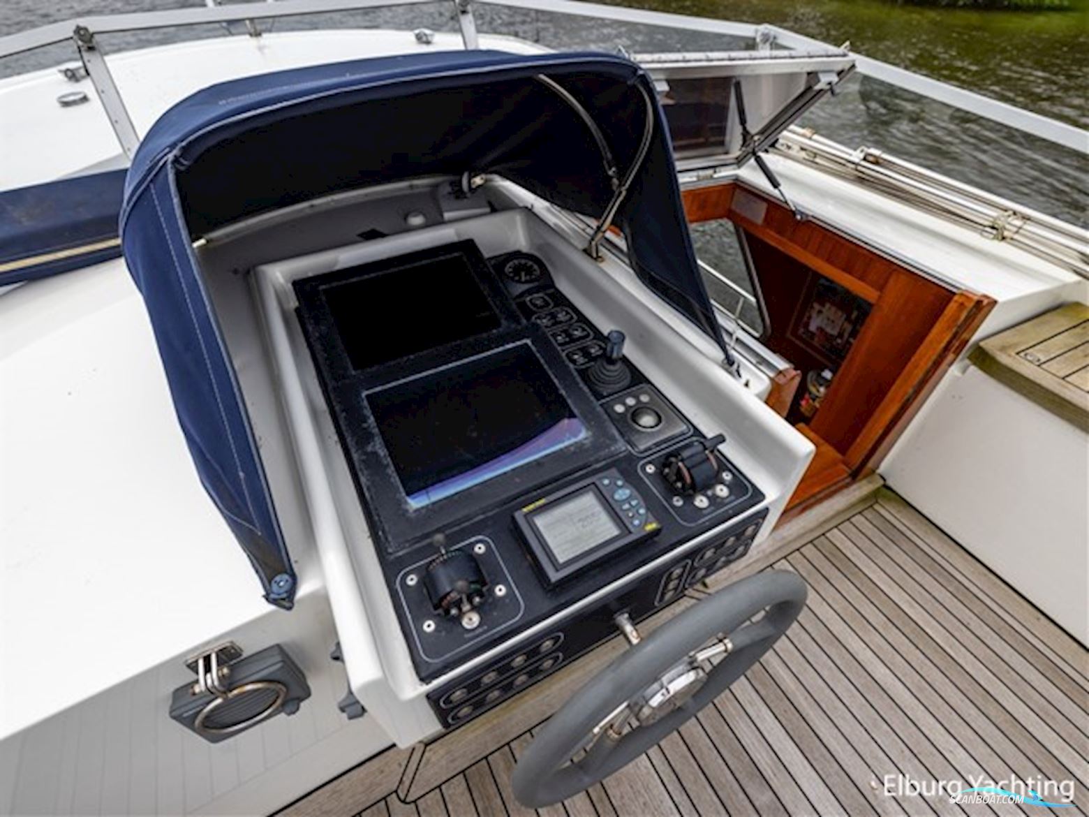 Privateer Trawler 50 - France Proof - Stabilizers 