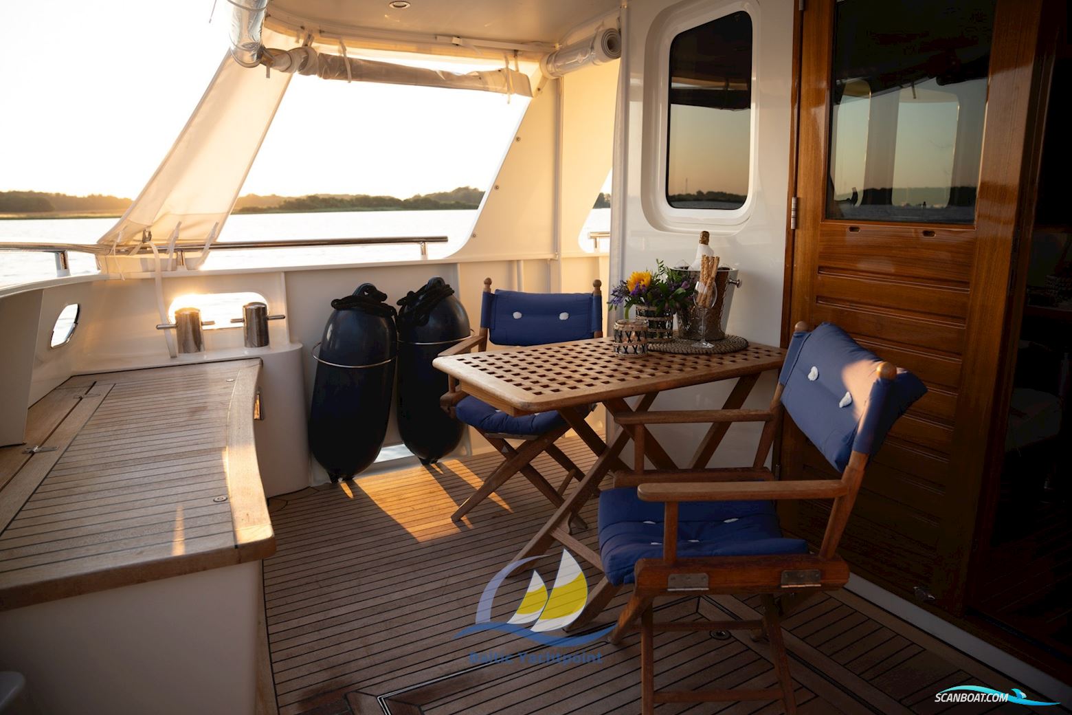 Privateer Trawler 50