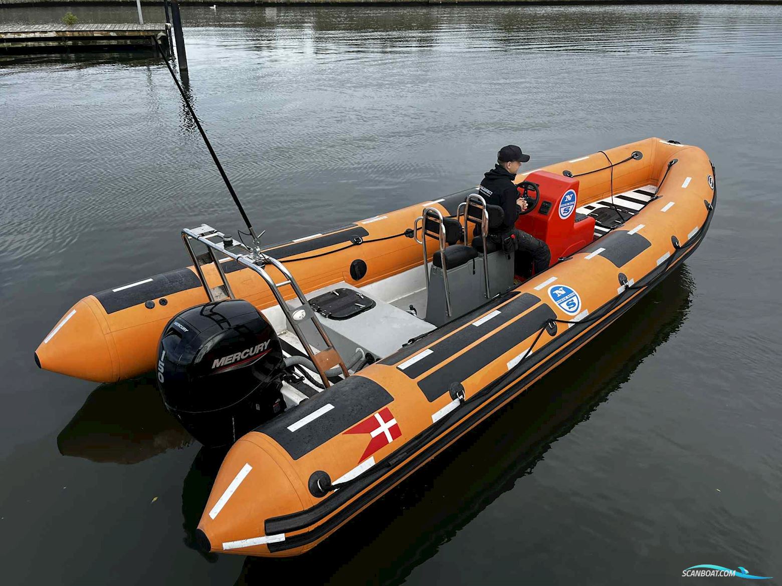 Pro-safe RIB 740 med 150 Mercury