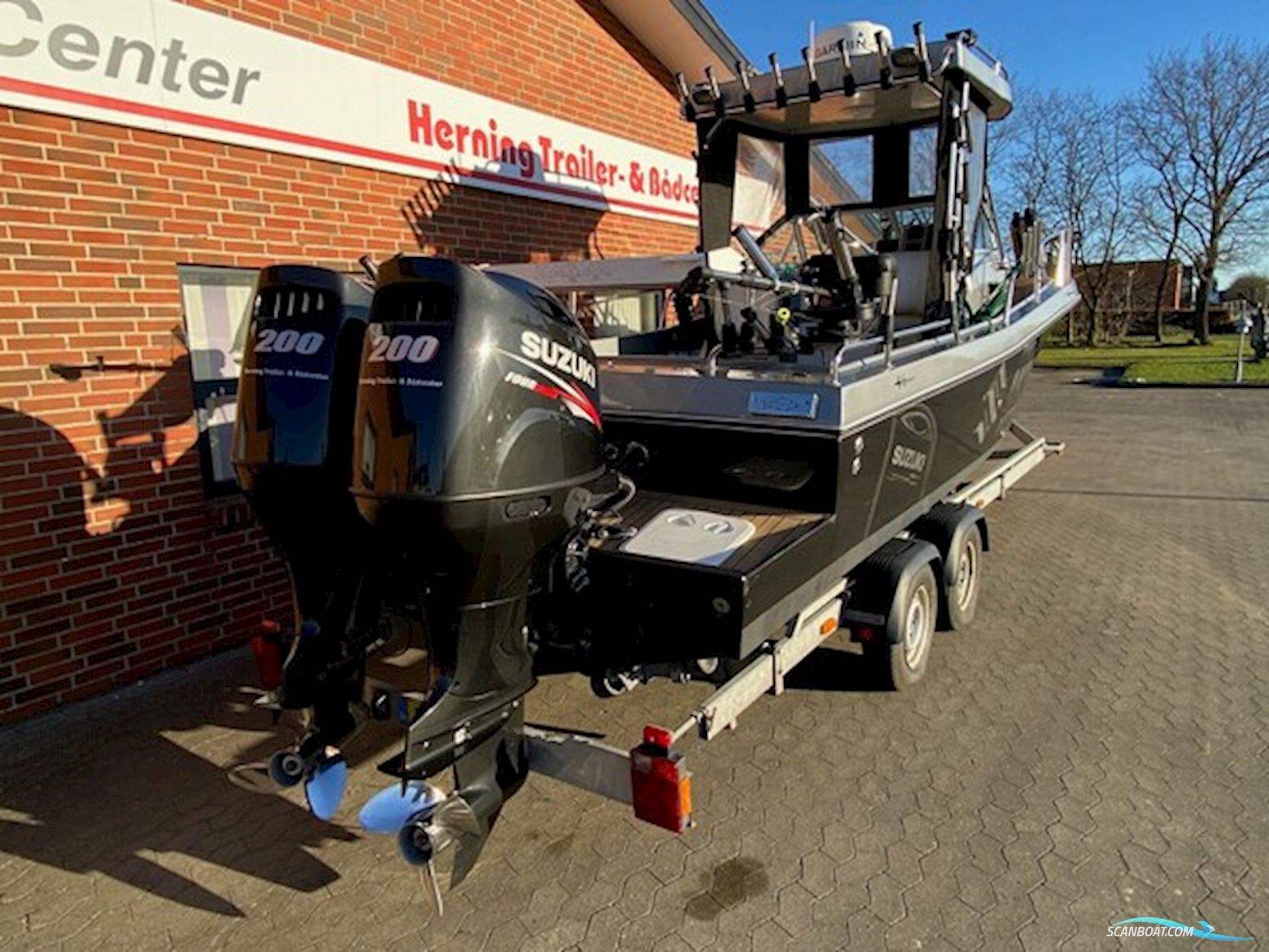 Profisher Cutter 223 WA m/2 stk. Suzuki DF200 hk og Variant buggitrailer - NU NEDSAT KR. 50.000,- !