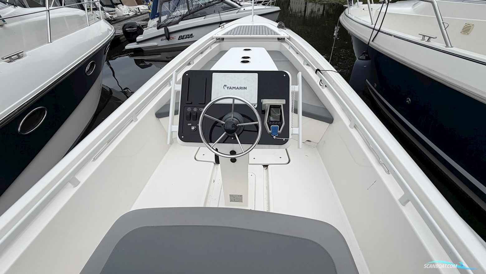 Q Yachts Q24 Club