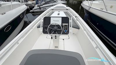Q Yachts Q24 Club Motorboat 2023, with Epropulsion Navy engine, Sweden