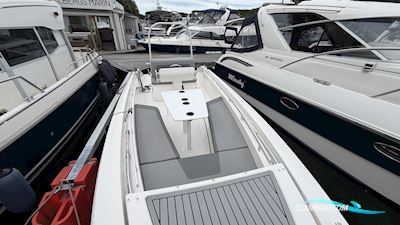 Q Yachts Q24 Club Motorboat 2023, with Epropulsion Navy engine, Sweden