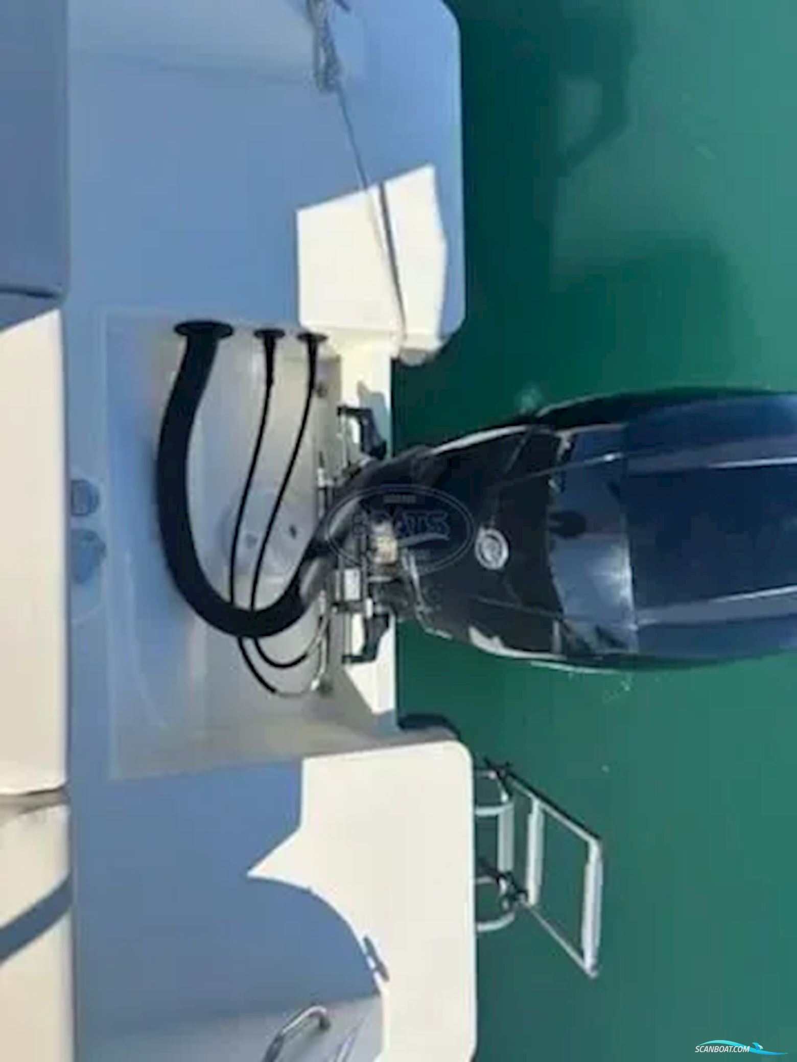 Quicksilver  Activ 605 Sundeck