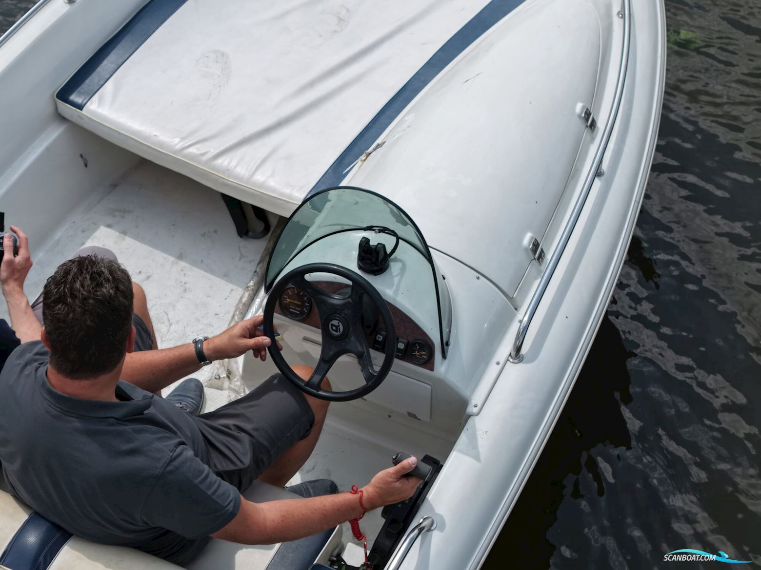 Quicksilver 425 Open