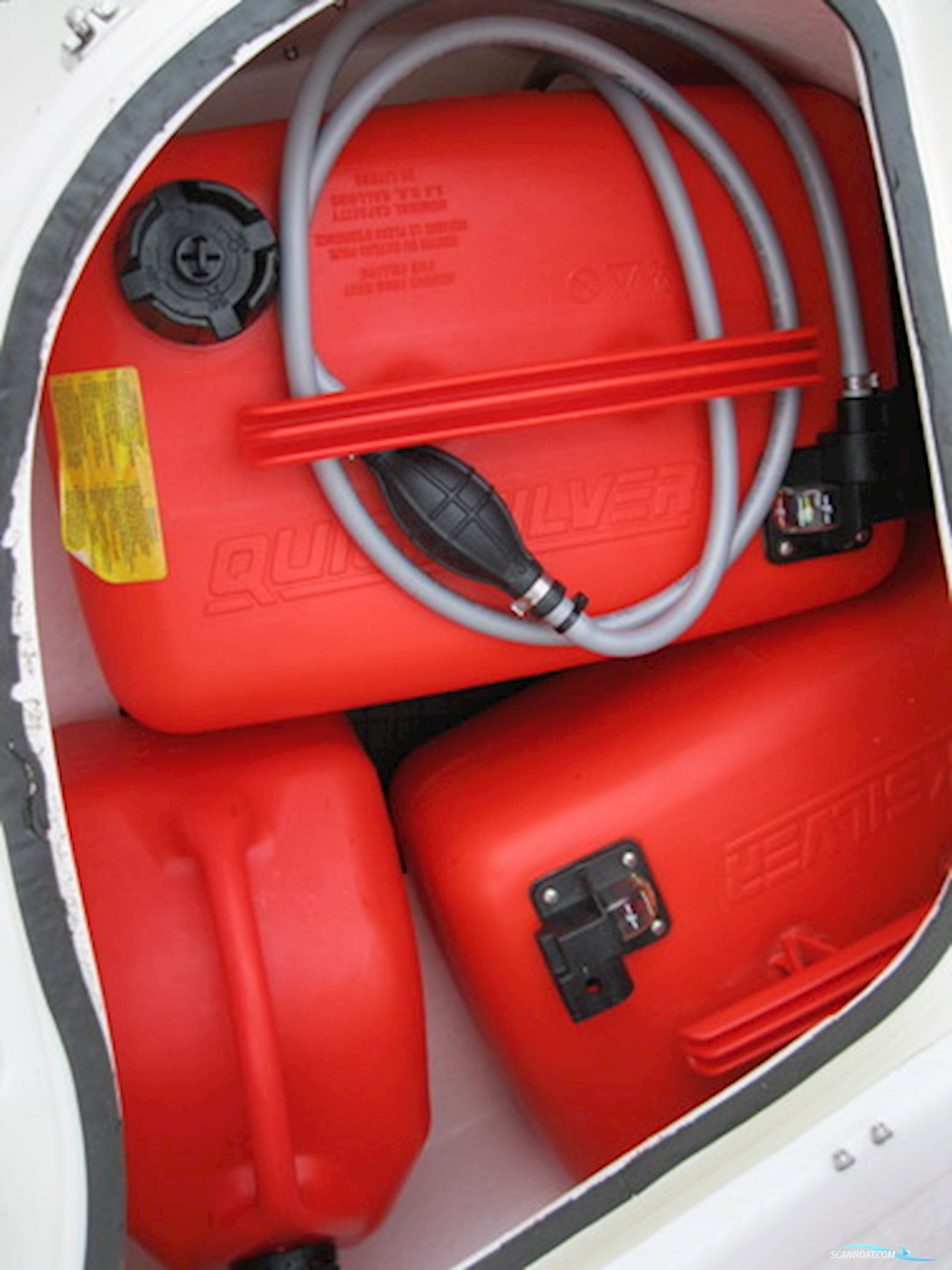 Quicksilver 470 Cruiser m/Mercury F50 hk Efi 4-Takt og Brenderup Bådtrailer