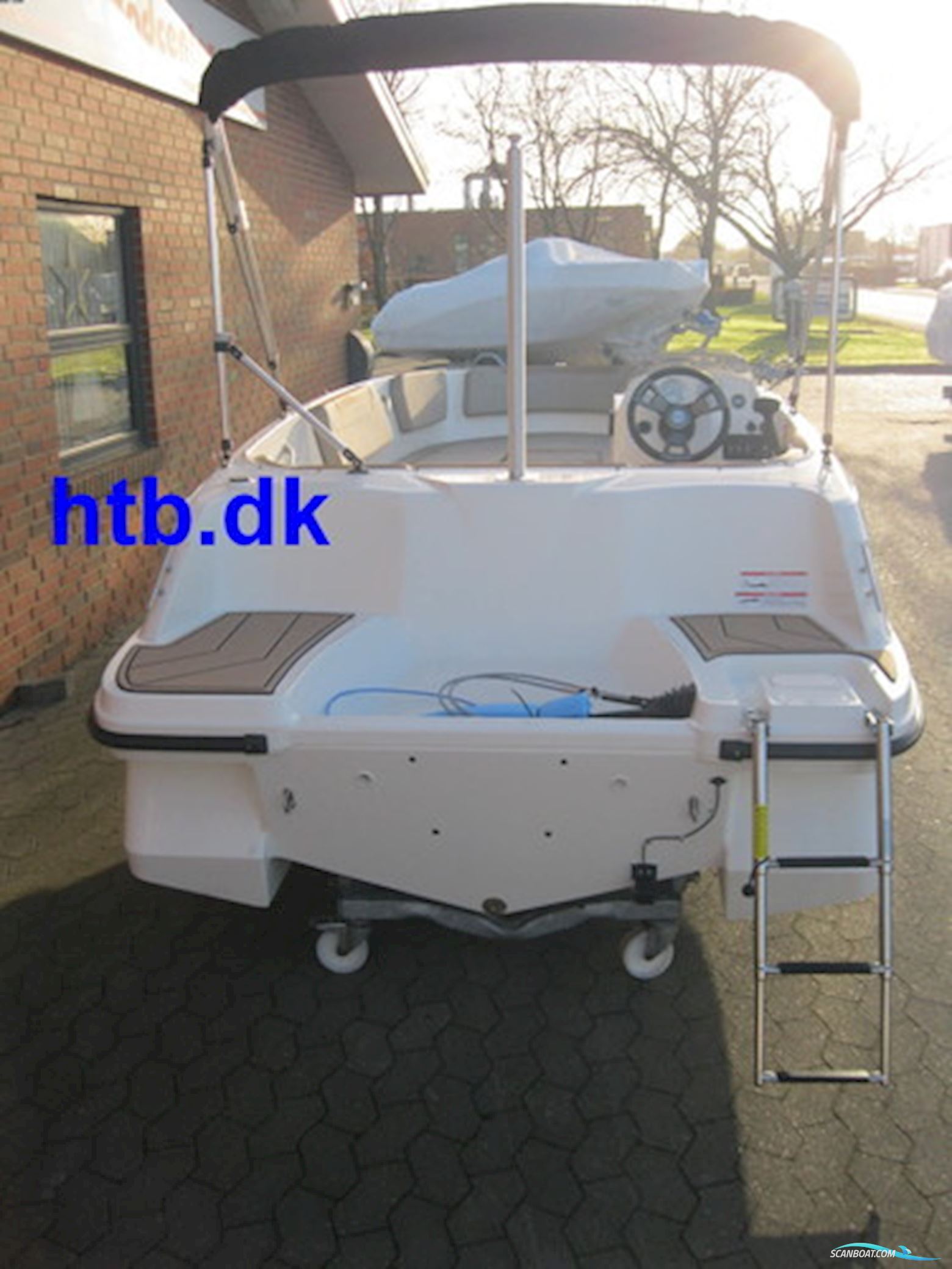 Quicksilver 475 aXess m/Mercury F50 hk EFI 4-takt