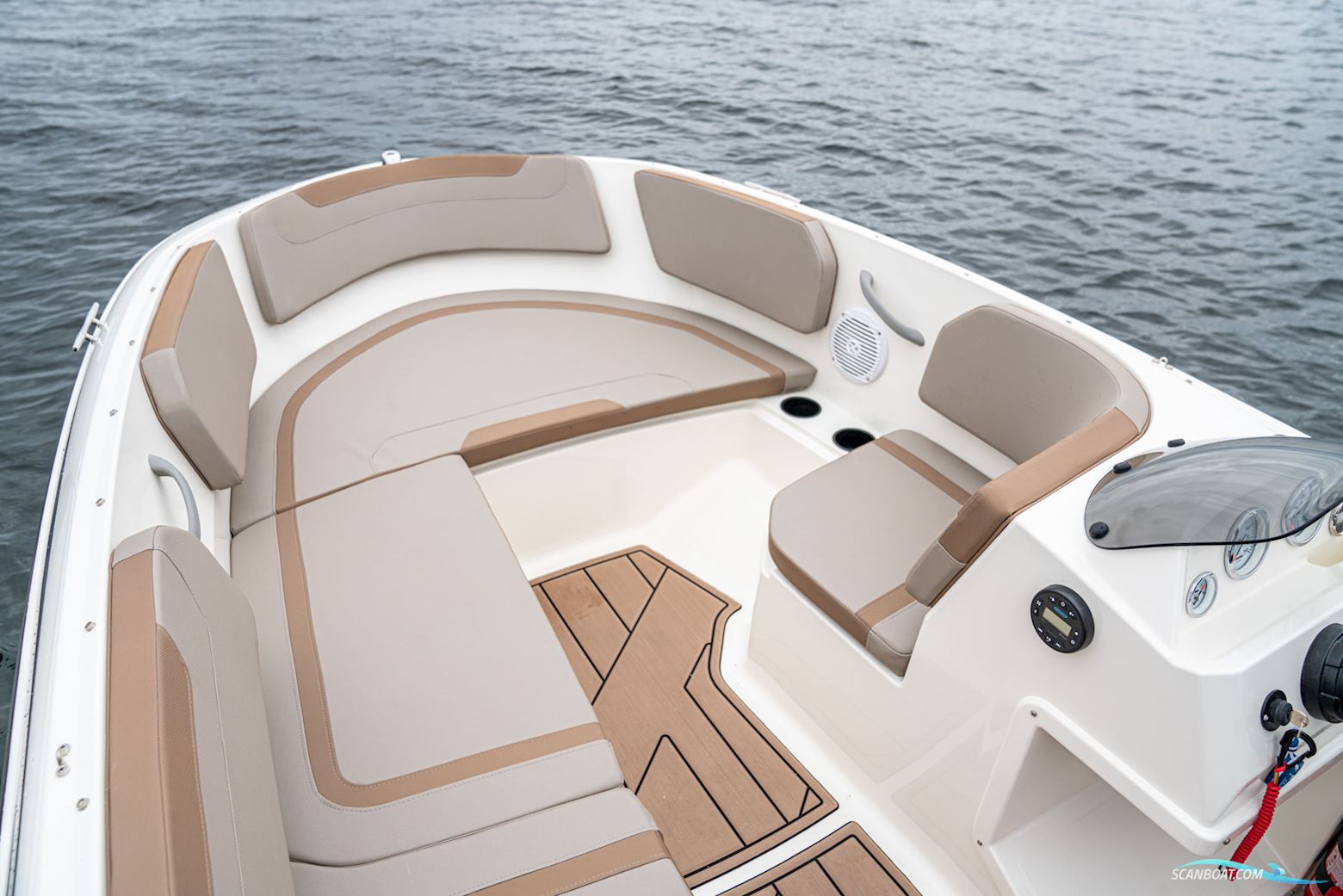 Quicksilver 475 Axess