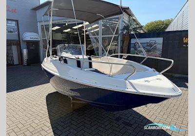 Quicksilver 500 Commander Motorboat 2002, with Johnson engine, The Netherlands