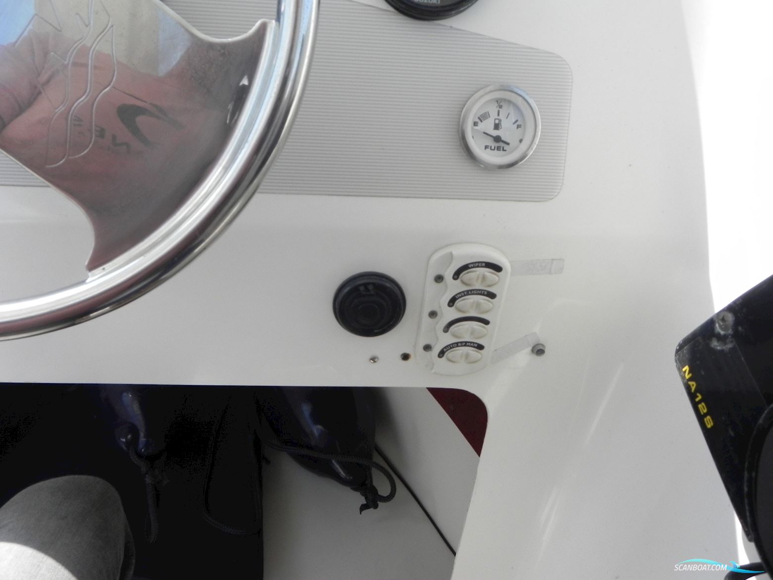 Quicksilver 500 Pilothouse