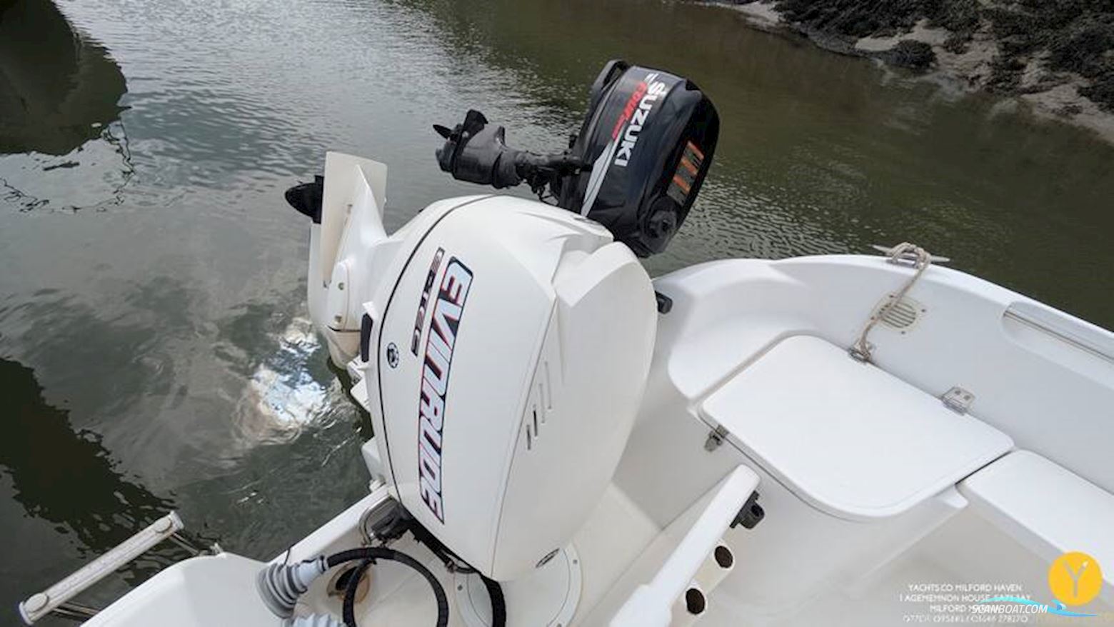 Quicksilver 500 Pilothouse