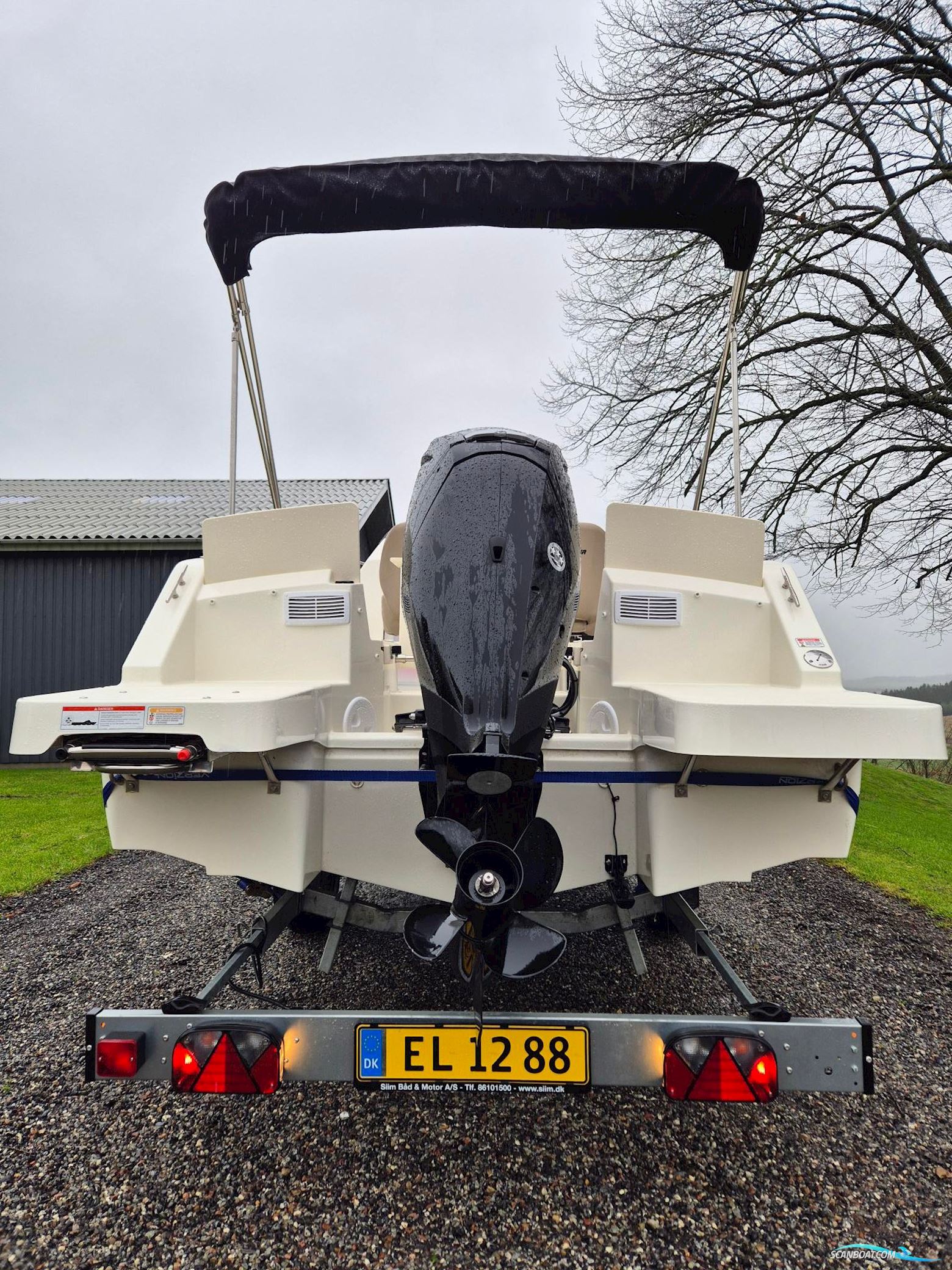 Quicksilver 555 Cabin