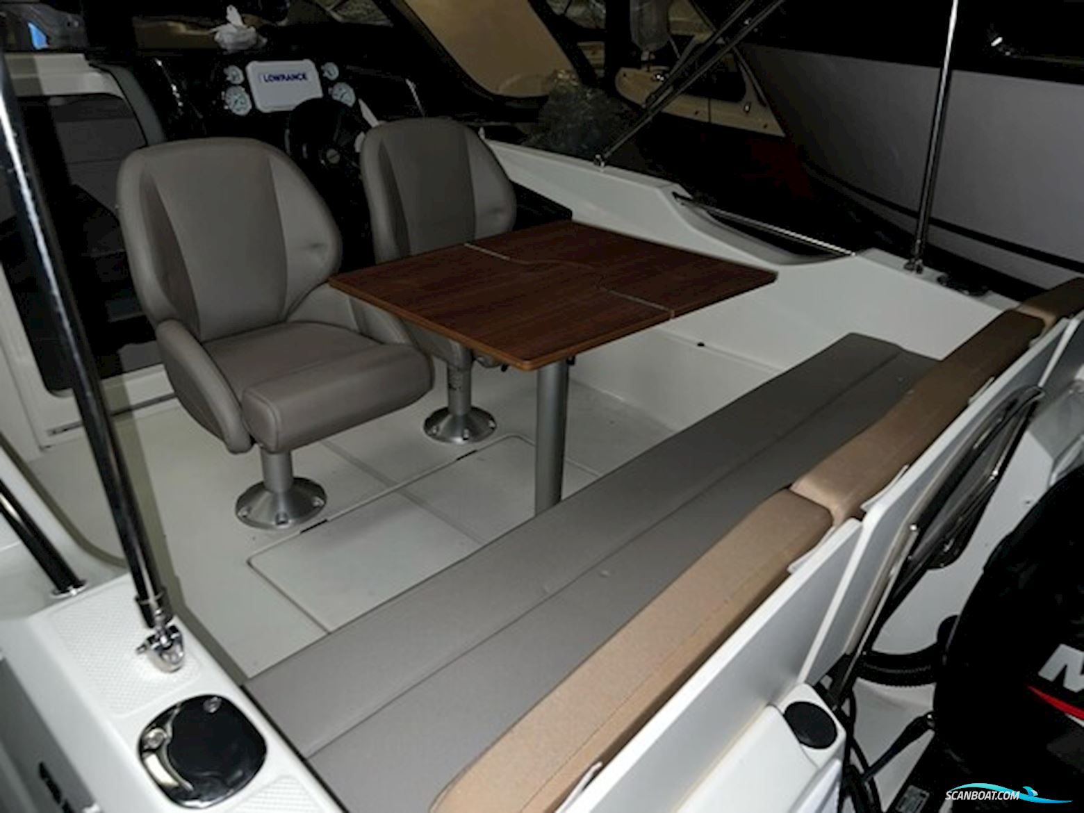 Quicksilver 555 Cabin...SOLGT