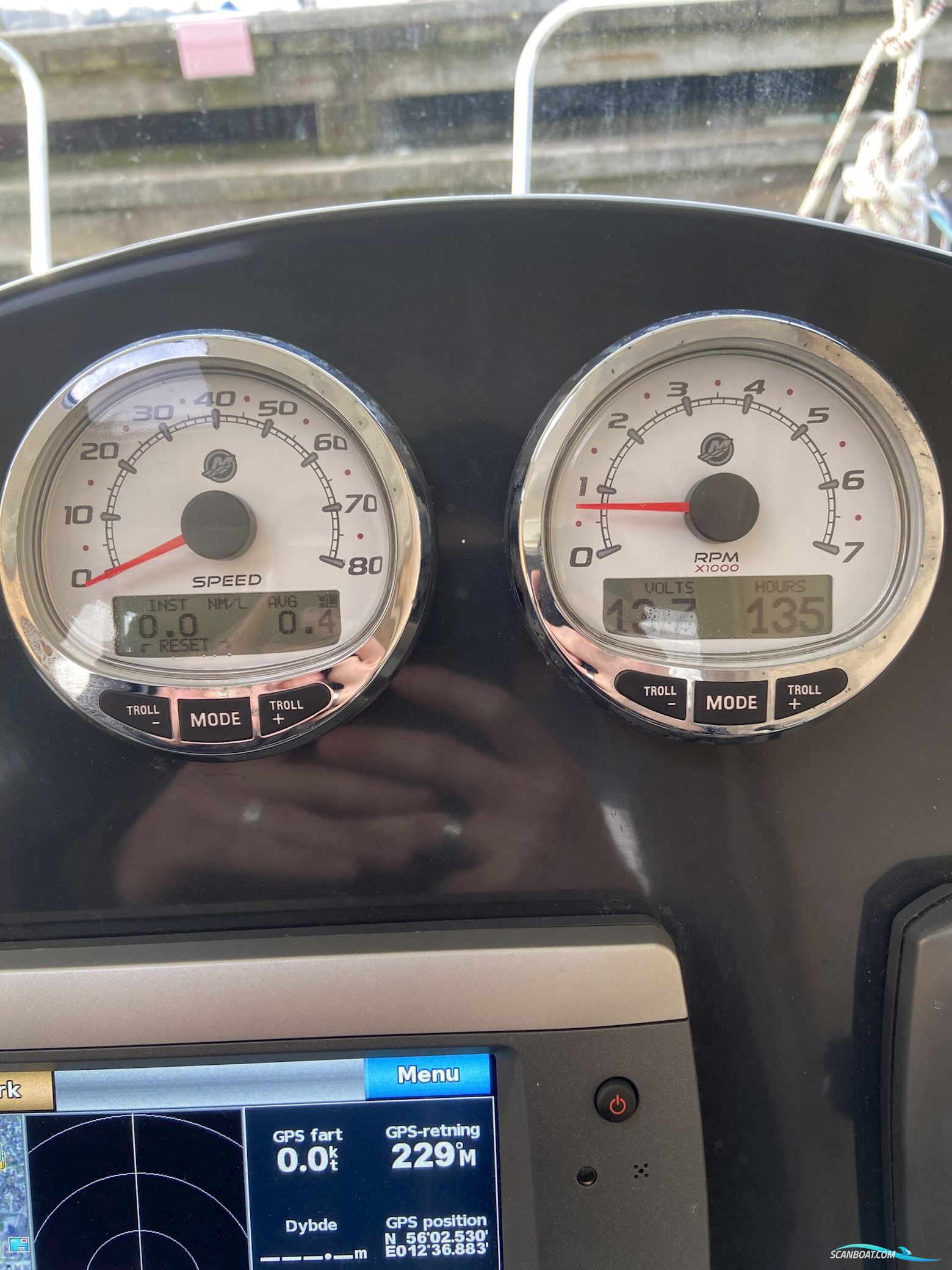 Quicksilver 555 Pilothouse