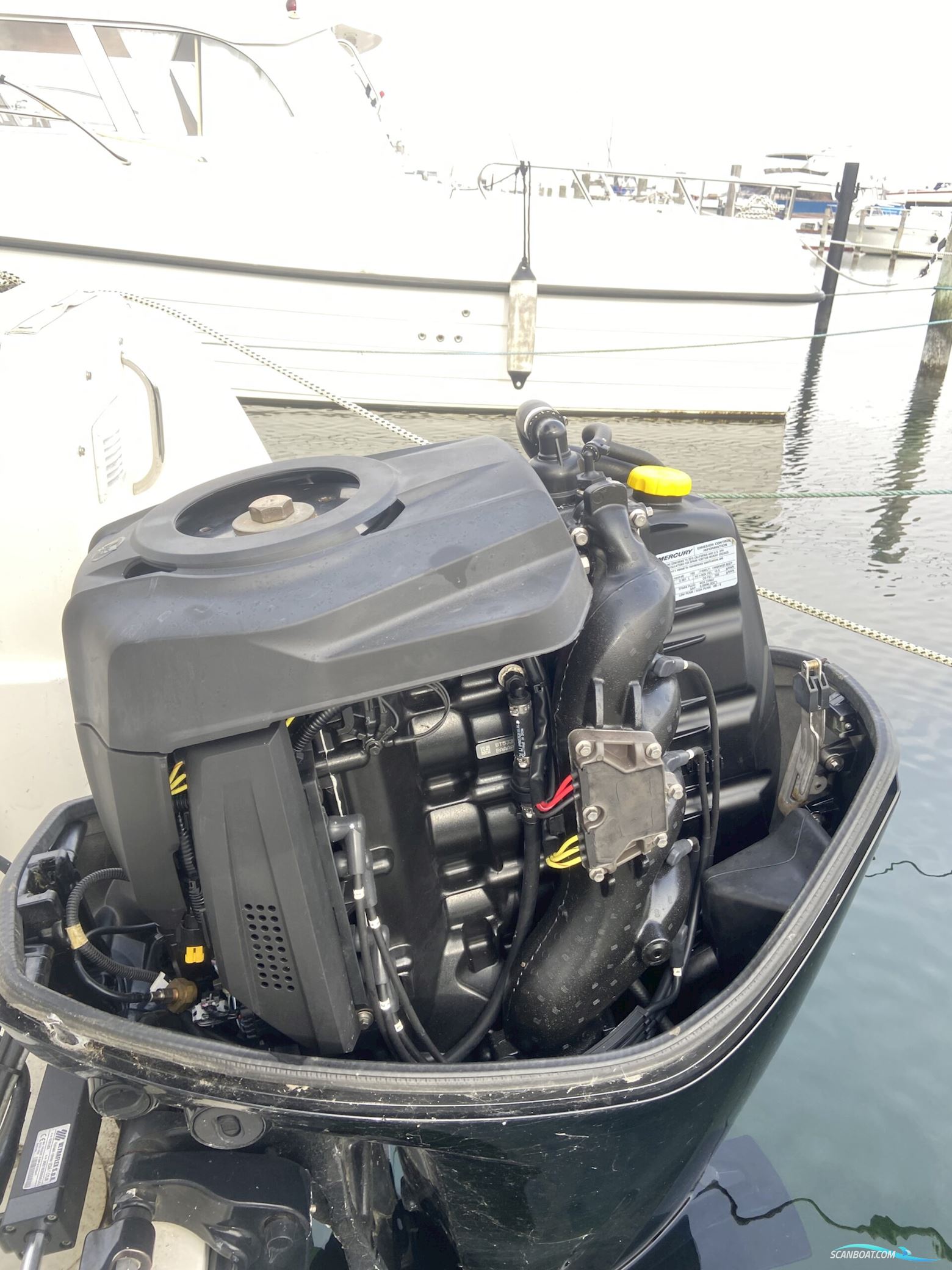 Quicksilver 555 Pilothouse, SOLGT