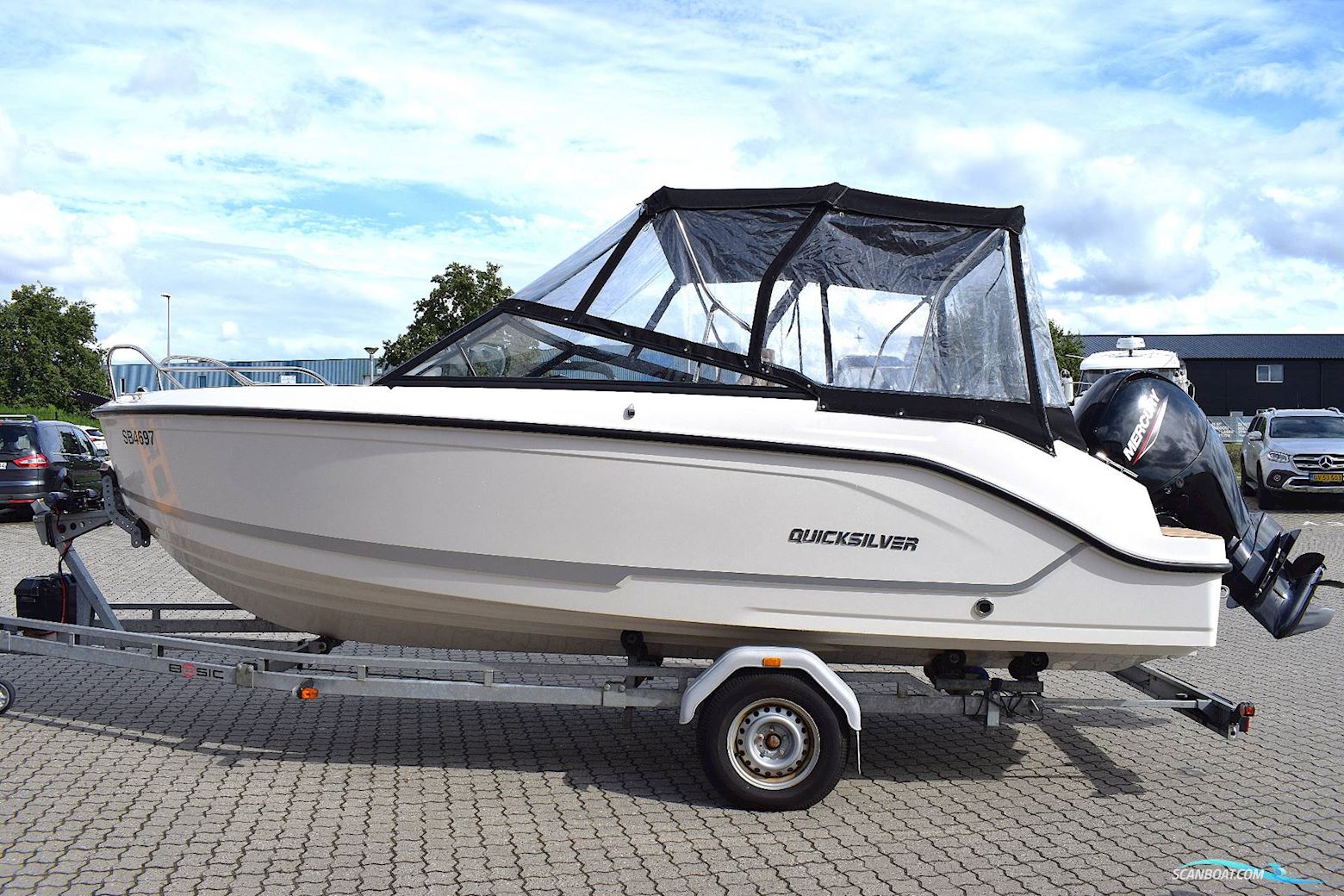 Quicksilver 605 Cruiser m/Mercury F150 HK og udstyr