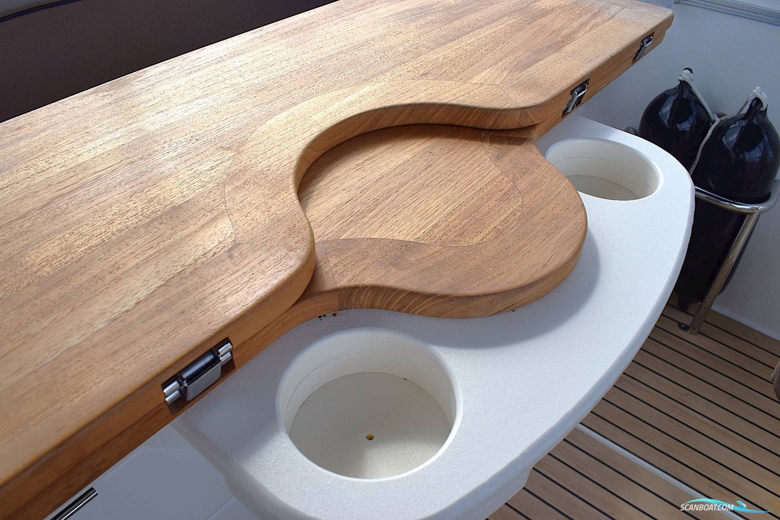 Quicksilver 605 Cruiser m/Mercury F150 HK og udstyr