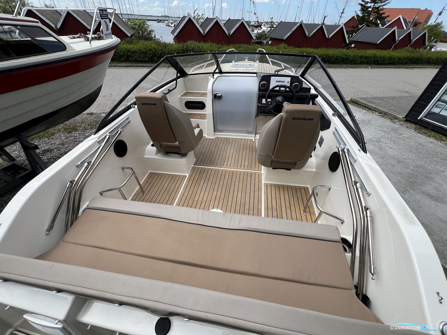 Quicksilver 605 Cruiser