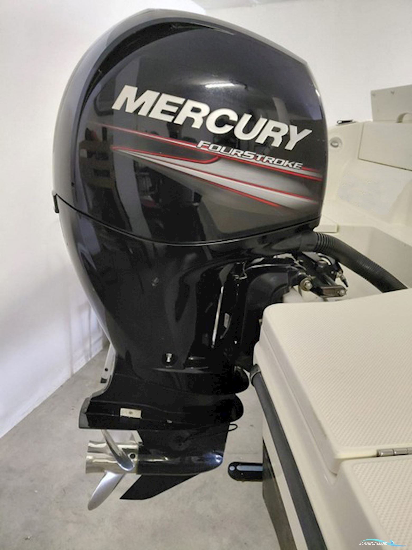 Quicksilver 605 Open