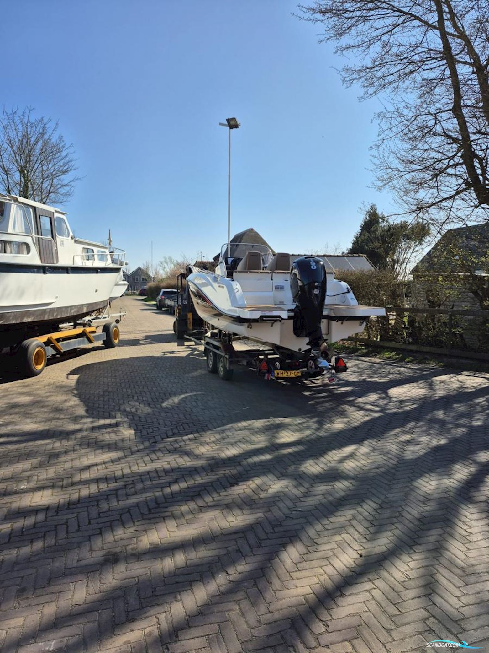 Quicksilver 605 Open