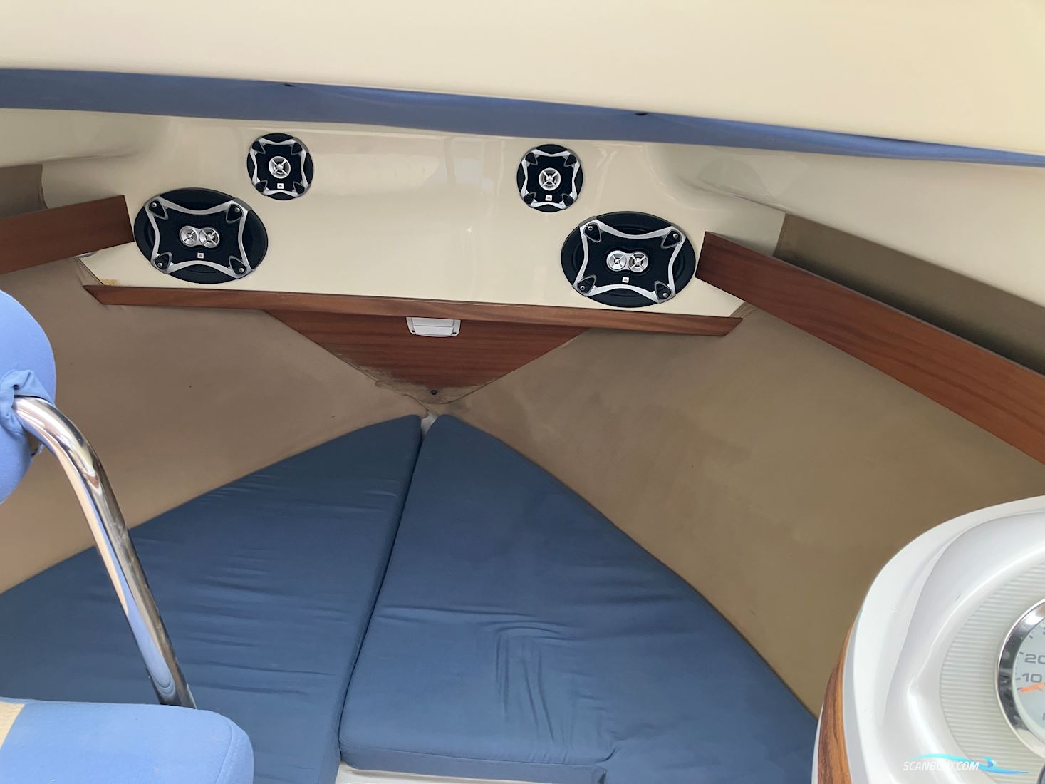 Quicksilver 640 Weekend