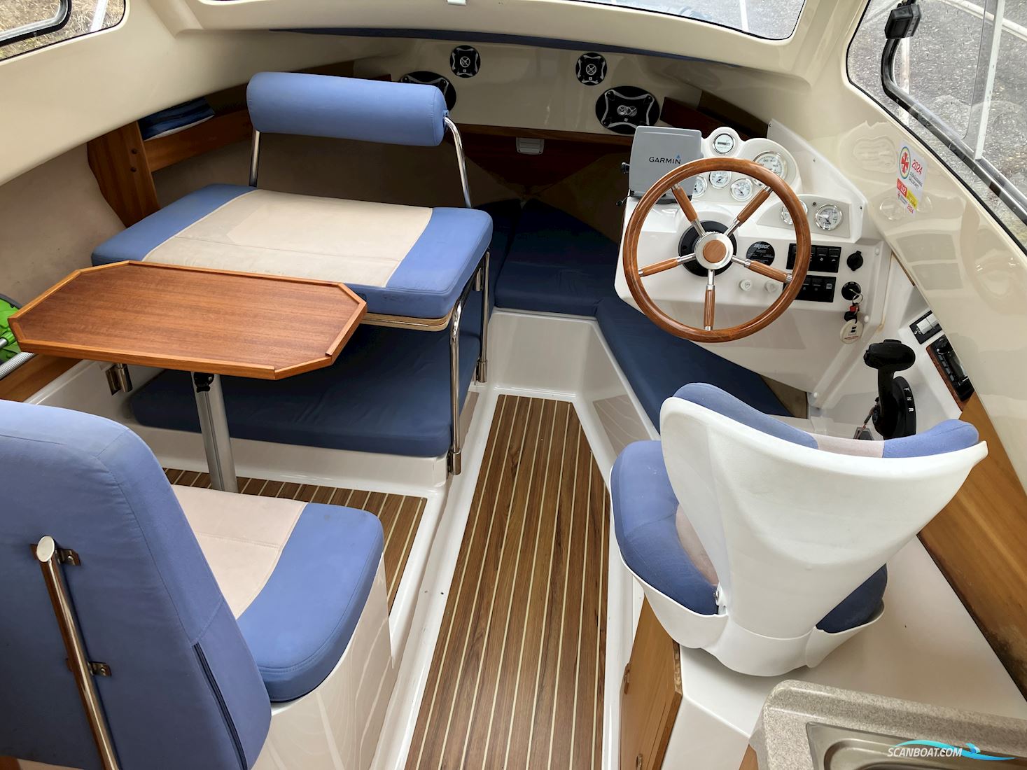 Quicksilver 640 Weekend