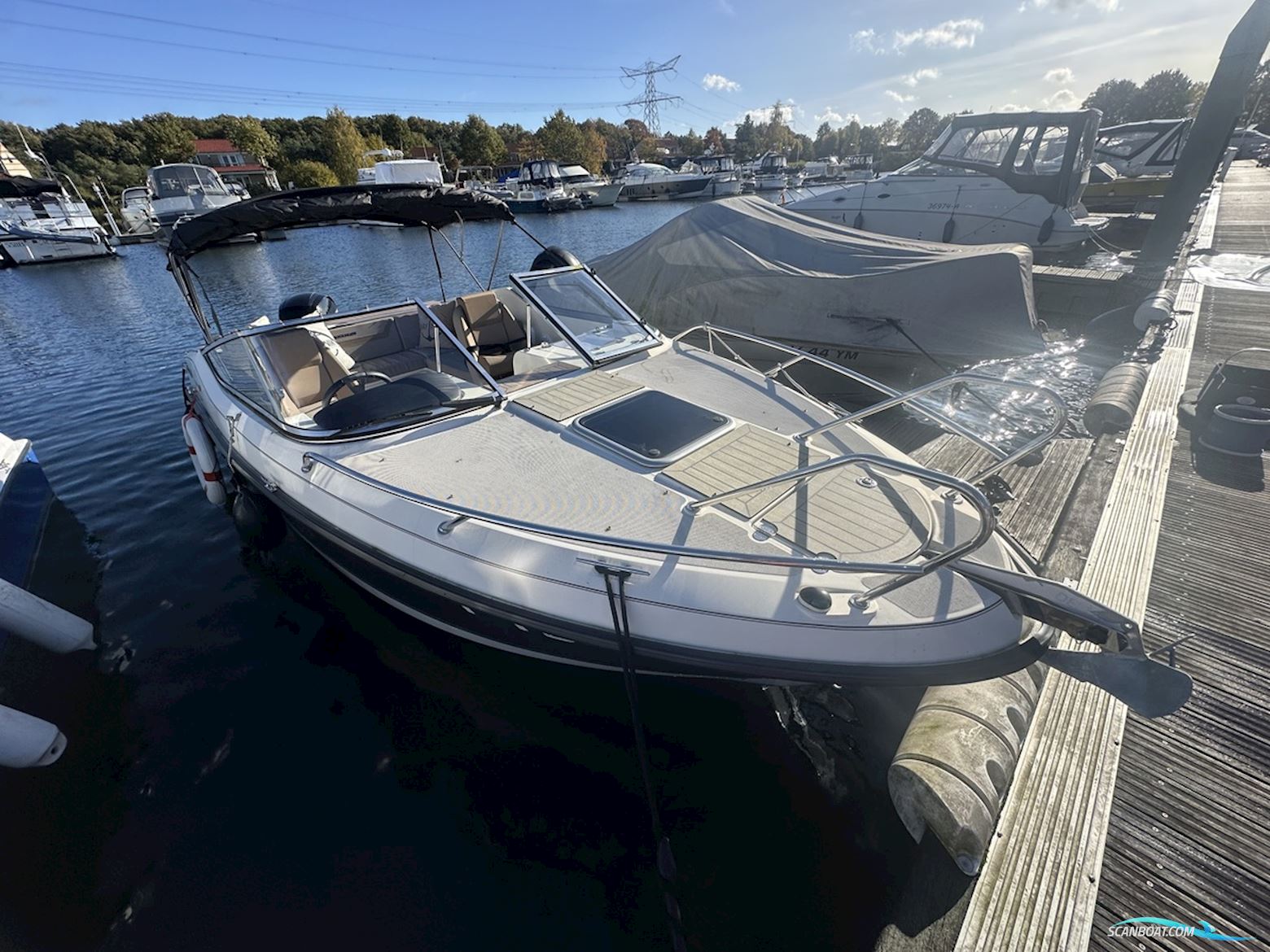 Quicksilver 645 Cruiser