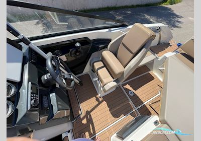 Quicksilver 675 Active Cruiser Motorboat 2021, with Mercruiser engine, Spain