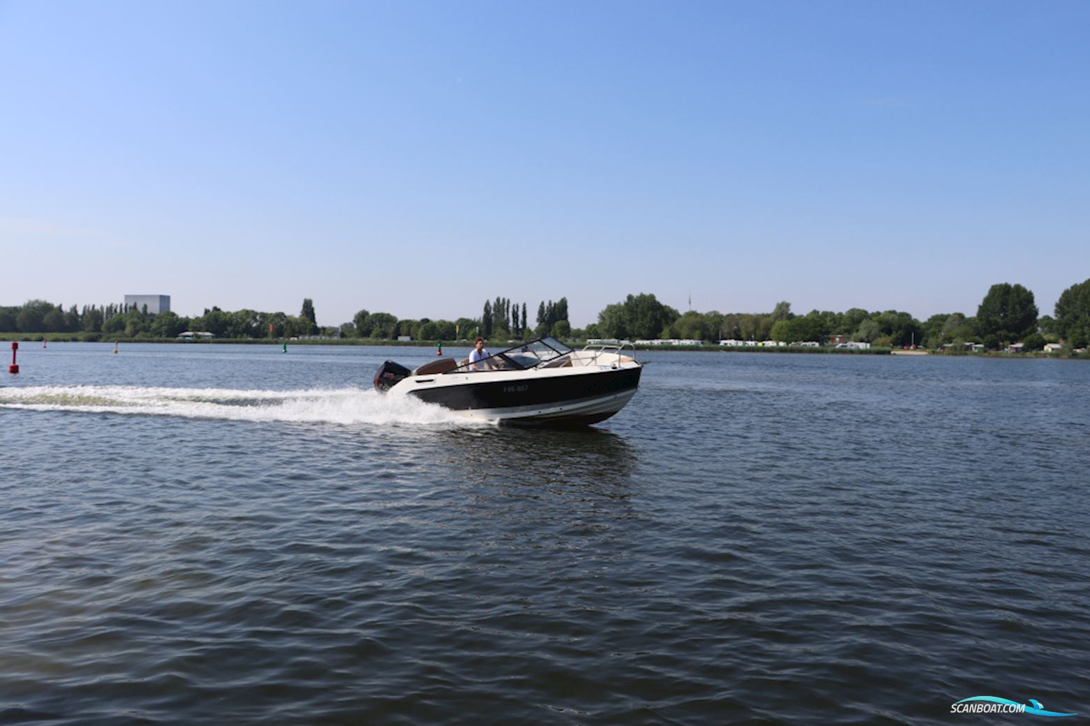 Quicksilver 675 Bowrider