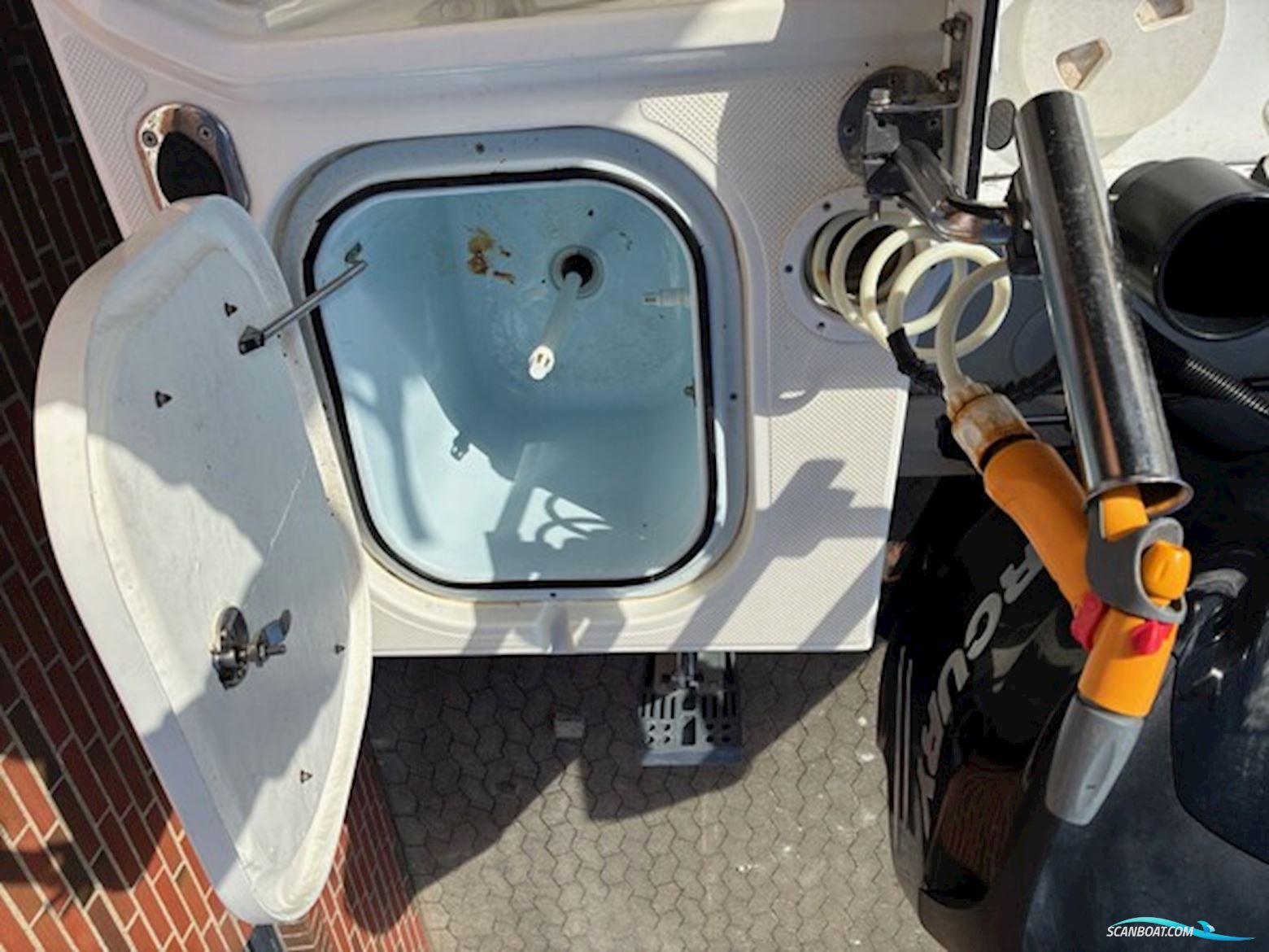 Quicksilver 675 Pilothouse m/Mercury F200 hk og Brenderup Trailer