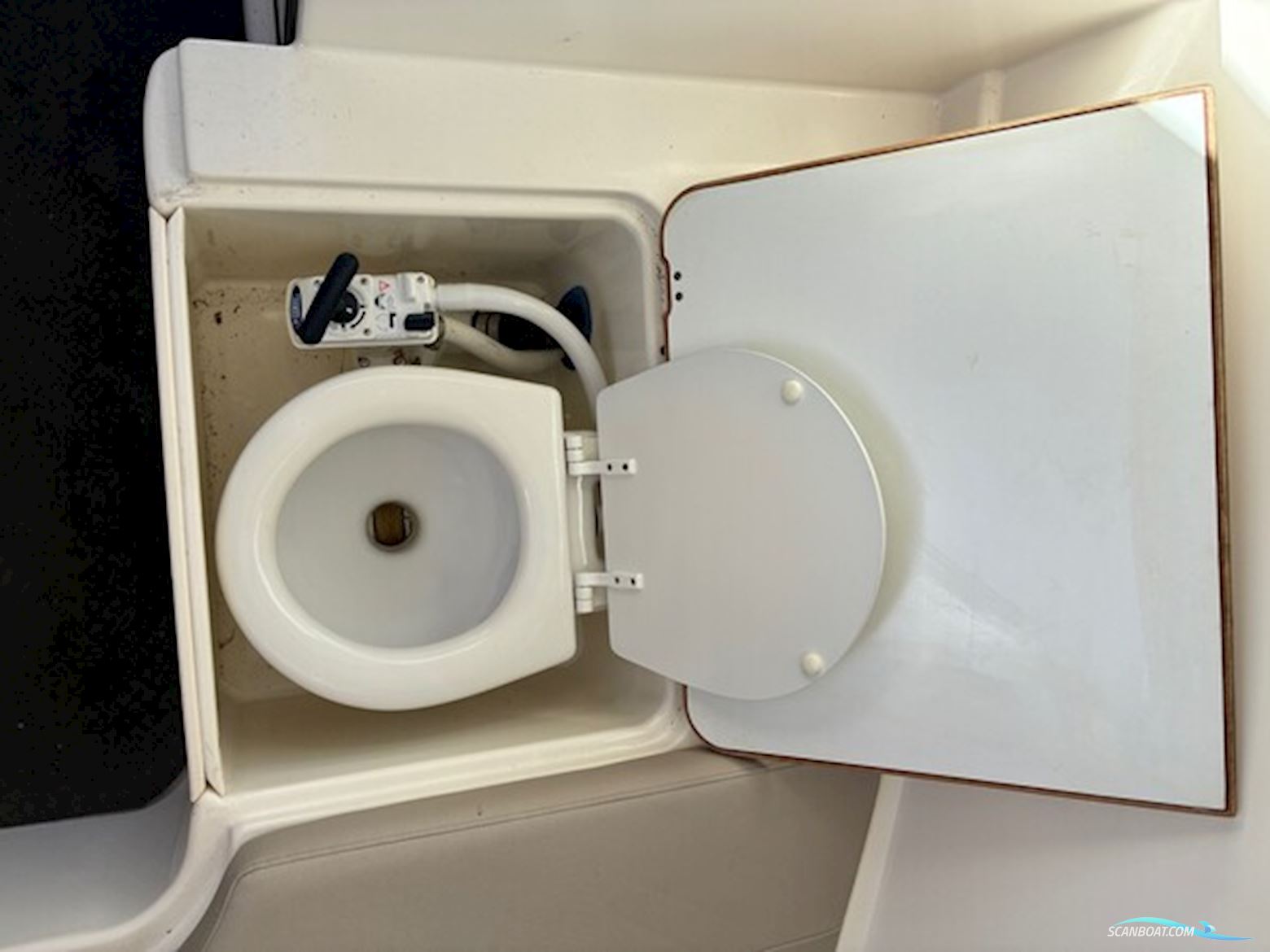 Quicksilver 675 Pilothouse m/Mercury F200 hk og Brenderup Trailer